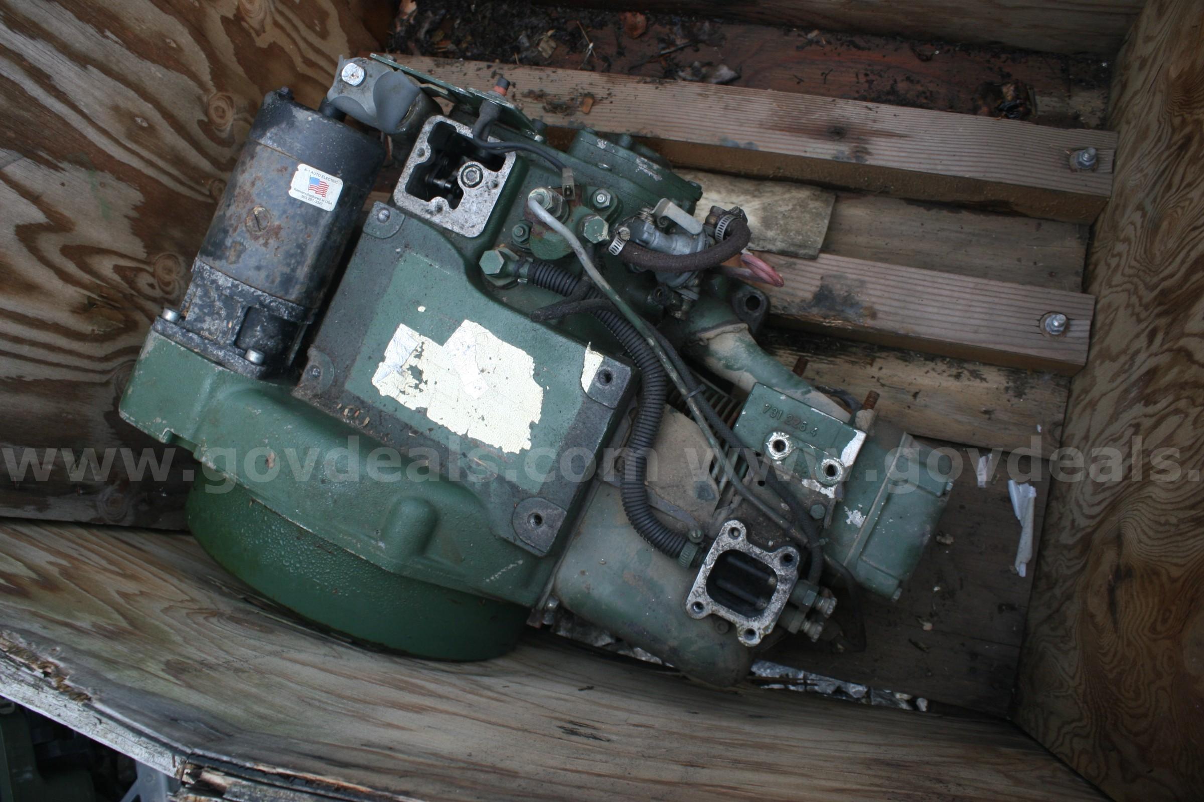 Farymann 43F 1 Cyl 15HP Diesel Continuous Duty Engine Farymann 43F Government Surplus Auction - Photo #2