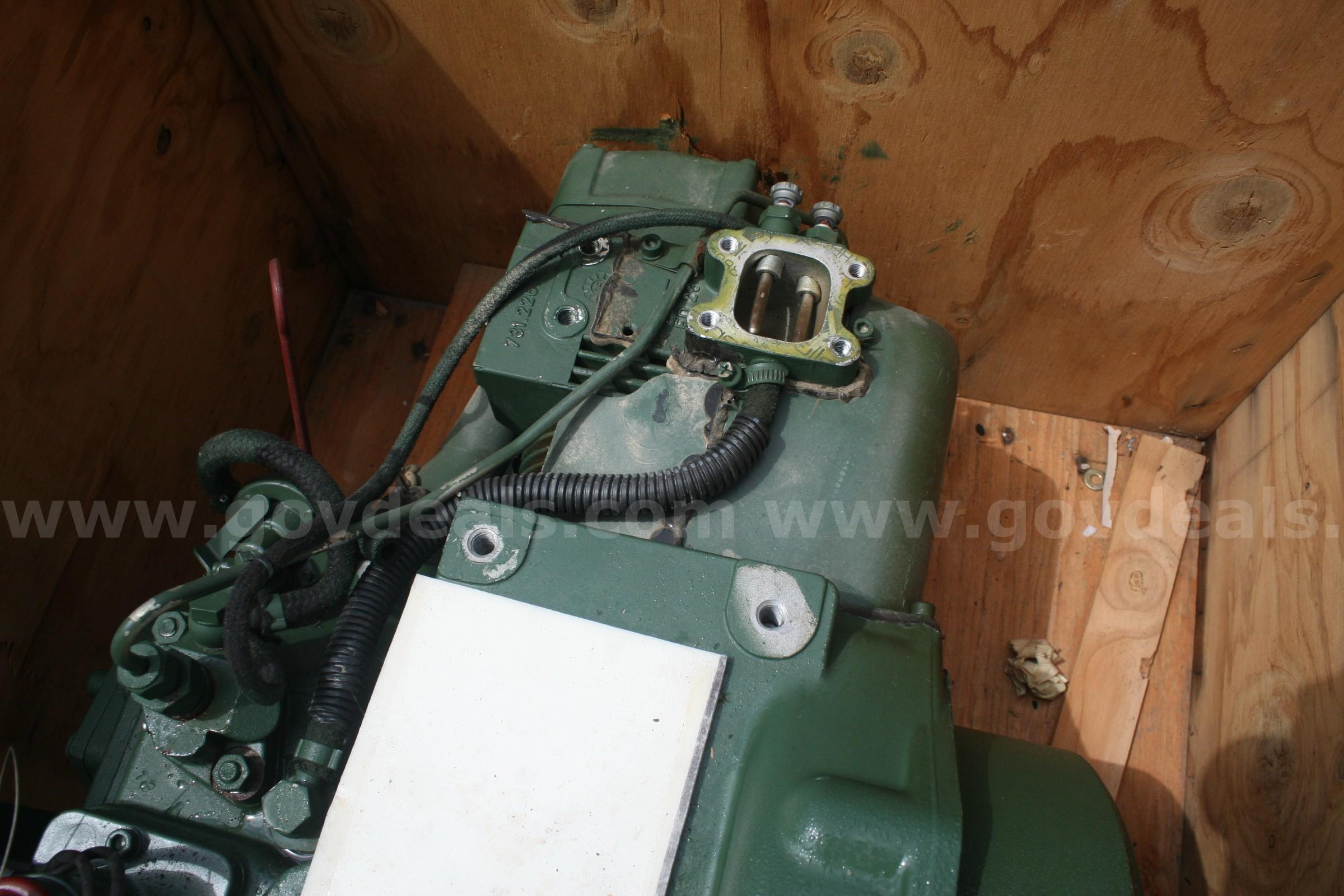 Farymann 43F 1 Cyl 15HP Diesel Continuous Duty Engine Farymann 43F Government Surplus Auction - Photo #3