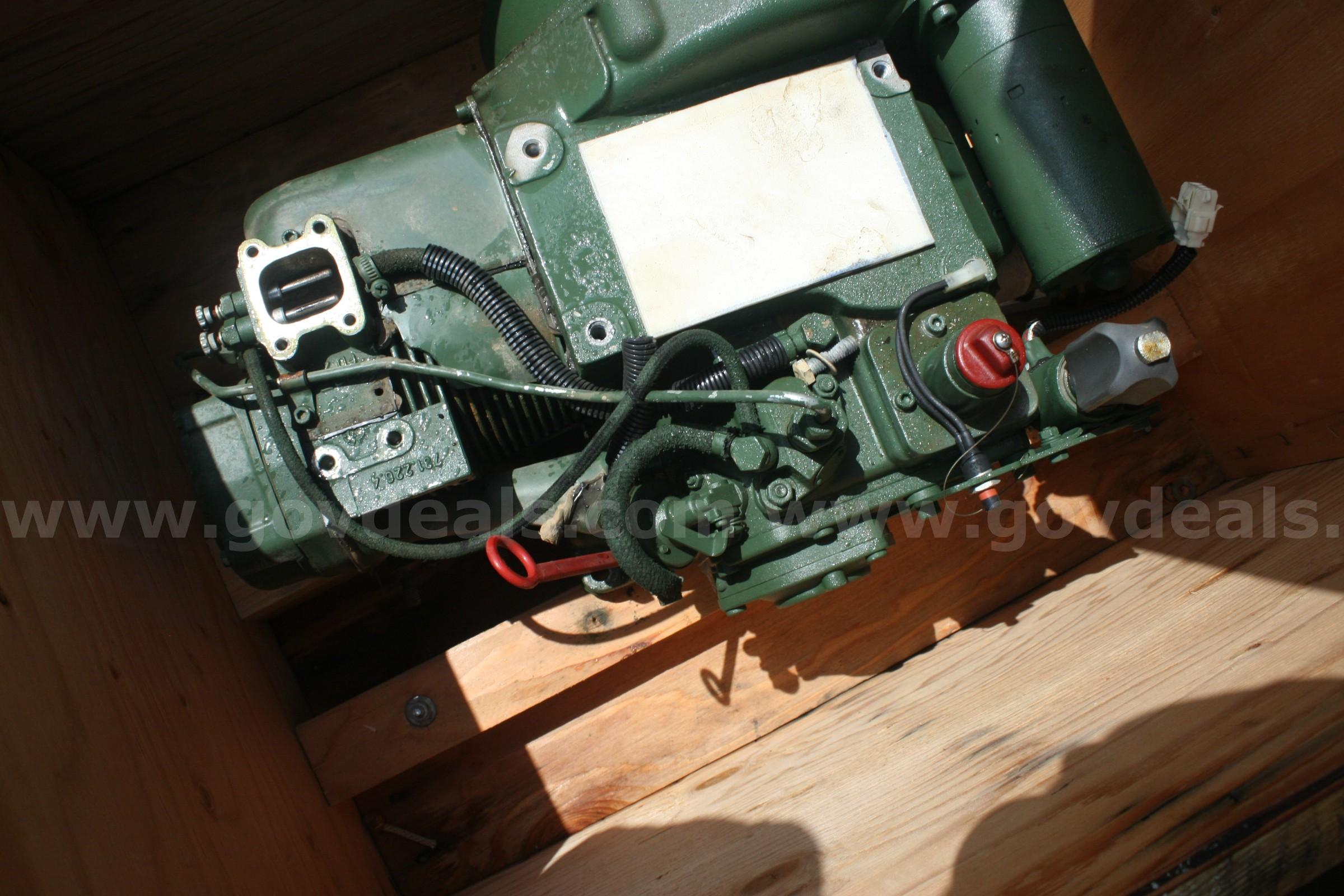 Farymann 43F 1 Cyl 15HP Diesel Continuous Duty Engine Farymann 43F Government Surplus Auction - Photo #2