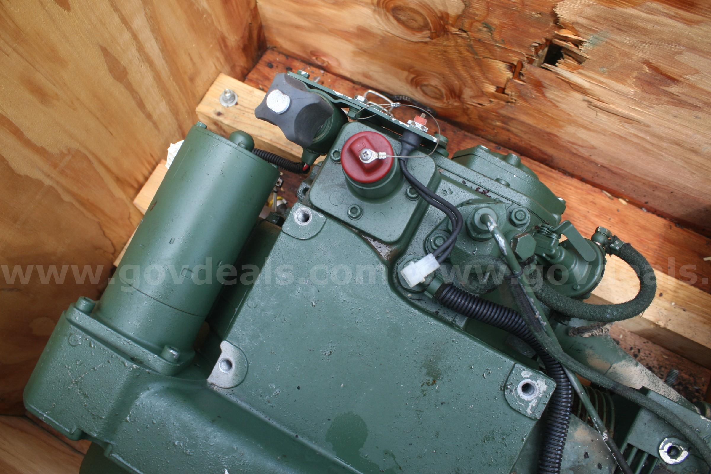 Farymann 43F 1 Cyl 15HP Diesel Continuous Duty Engine Farymann 43F Government Surplus Auction - Photo #3