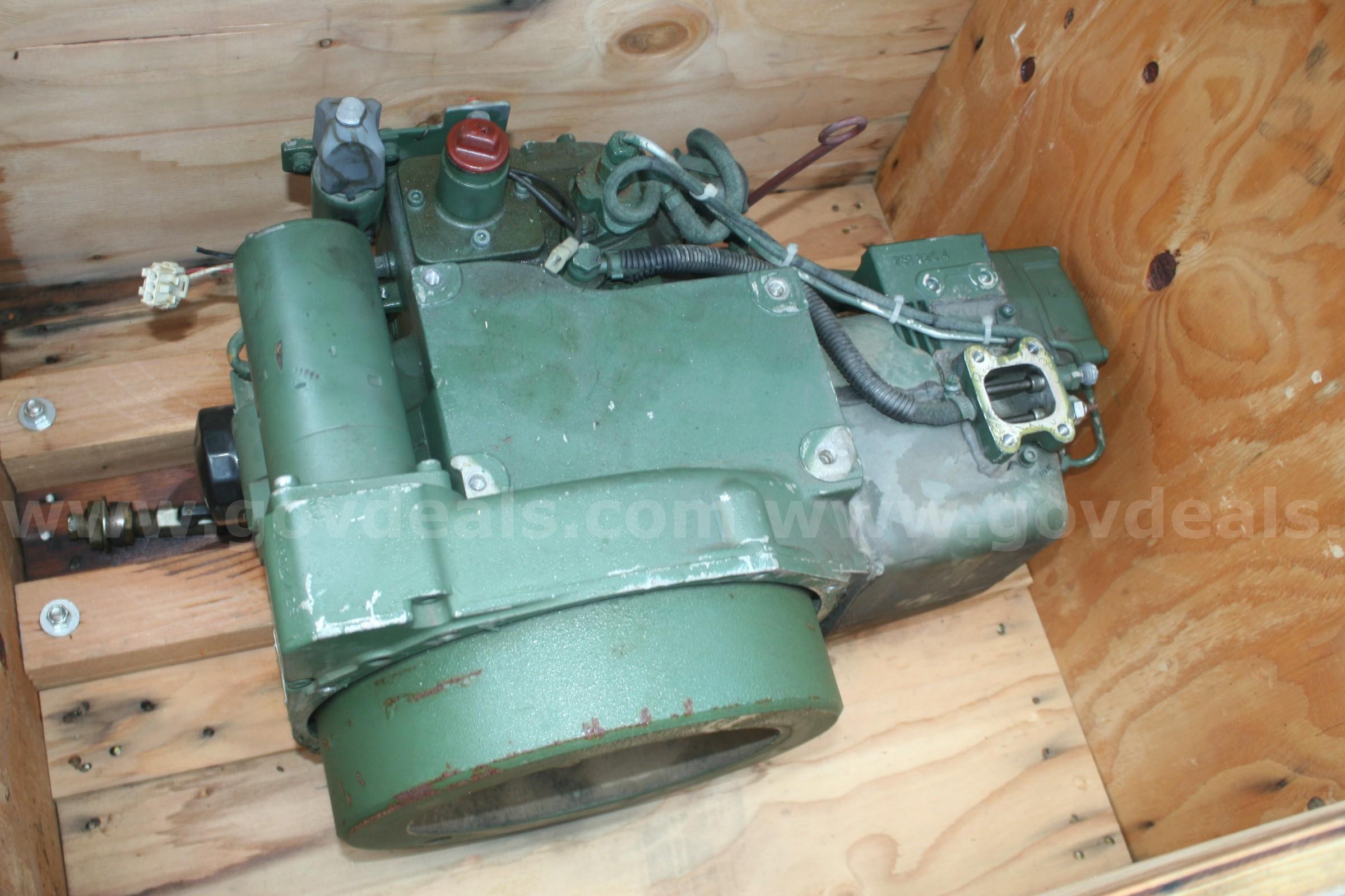 Farymann 43F 1 Cyl 15HP Diesel Continuous Duty Engine Farymann 43F Government Surplus Auction - Primary Photo