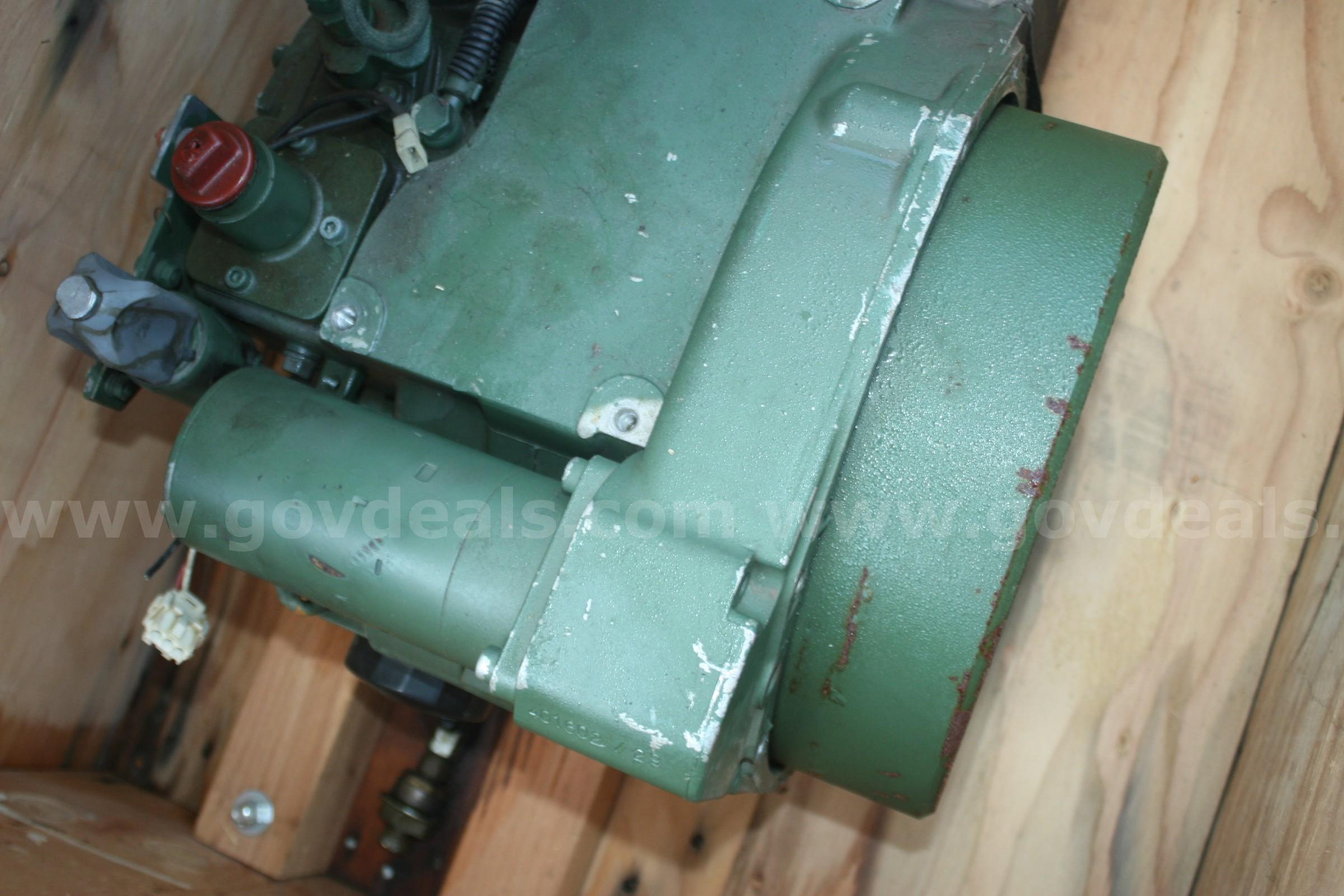 Farymann 43F 1 Cyl 15HP Diesel Continuous Duty Engine Farymann 43F Government Surplus Auction - Photo #2