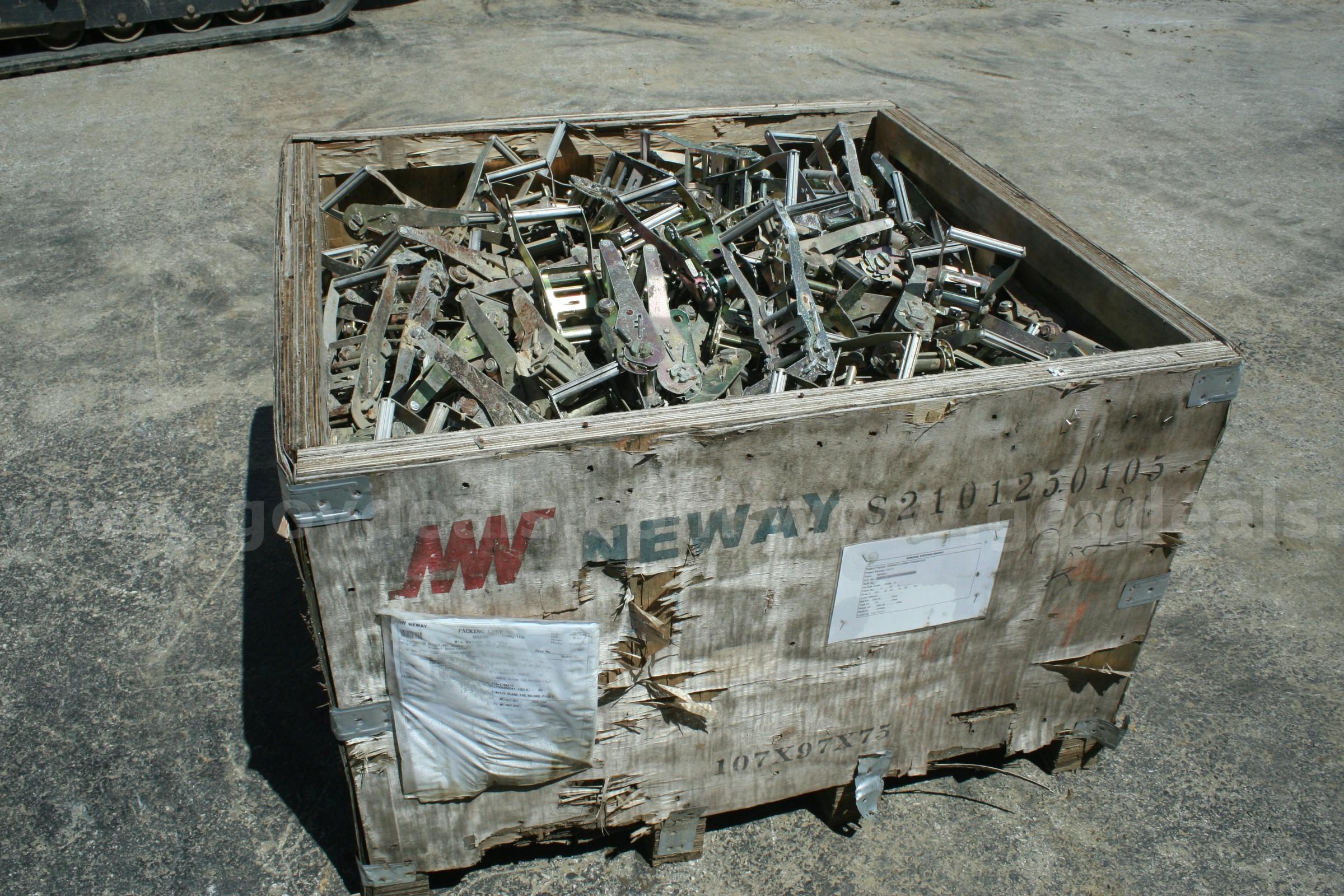 902 lbs of Ratchets  902 Government Surplus Auction - Photo #2
