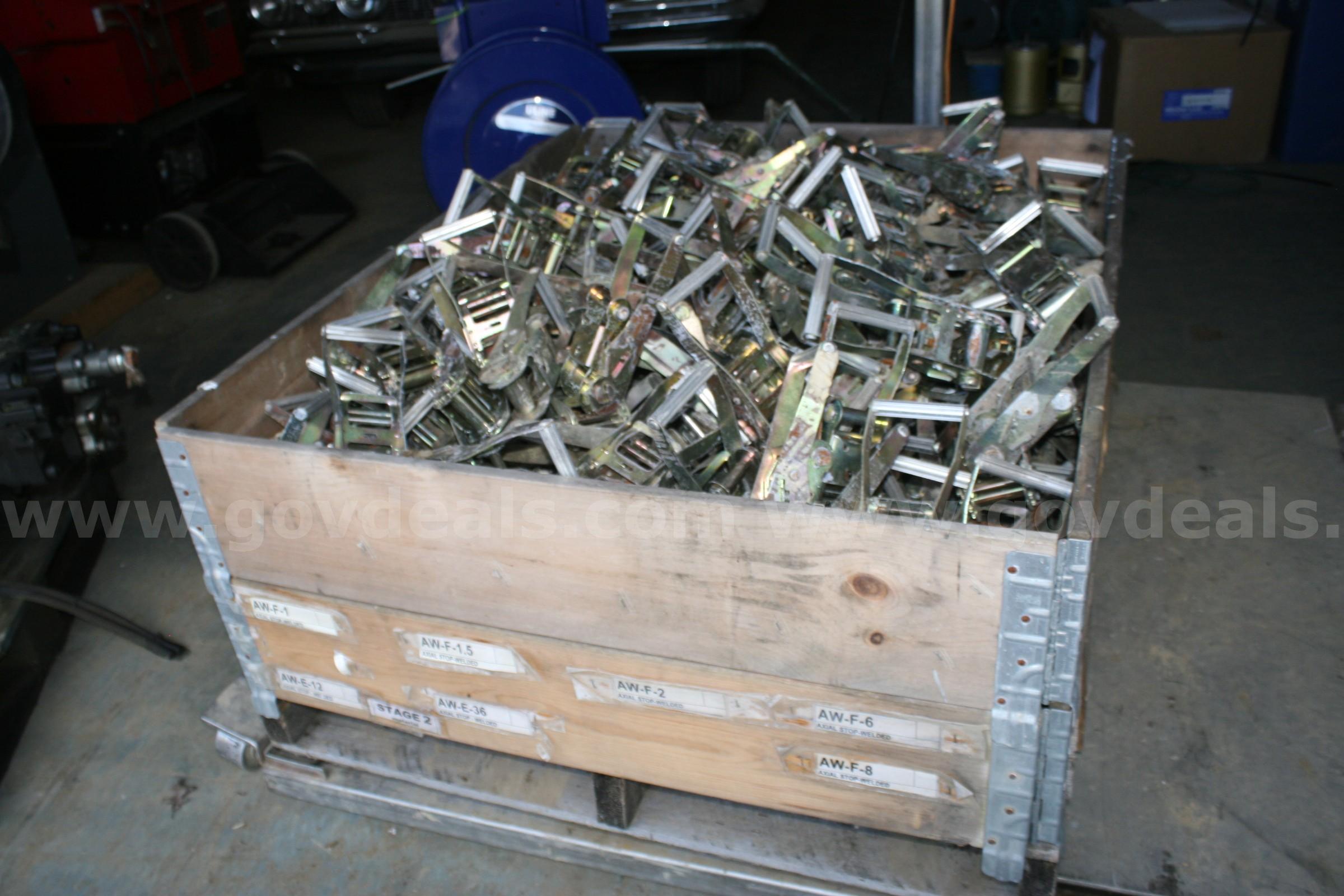 765 lbs of Ratchets  765 Government Surplus Auction - Photo #2