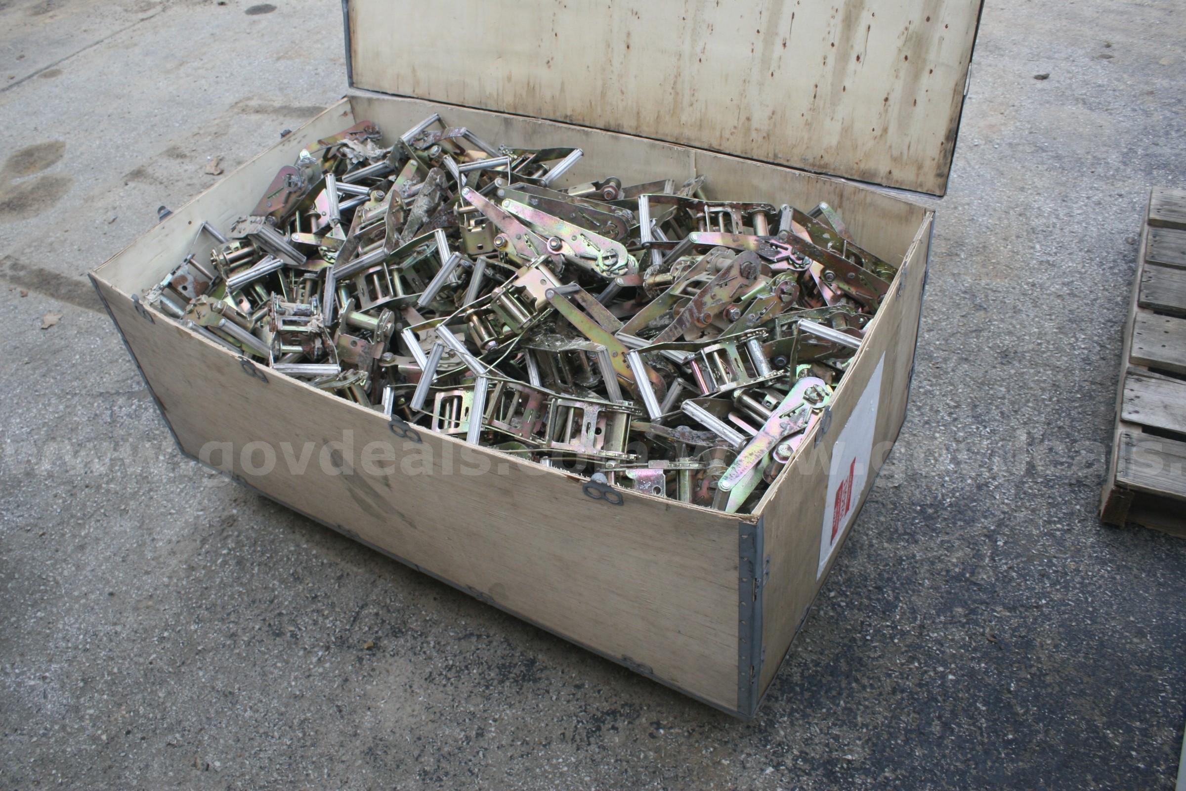 553 lbs of Ratchets  553 Government Surplus Auction - Photo #4