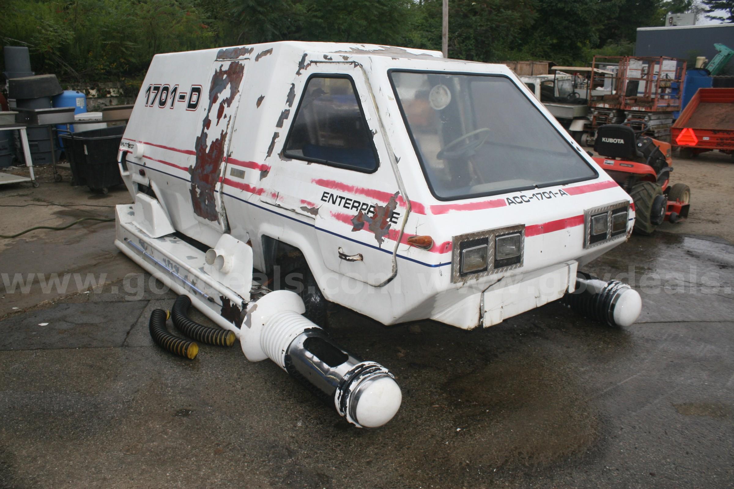 Vintage Star Trek 1701-D Space Shuttle Vehicle Project Volkswagon 1701 Government Surplus Auction - Photo #2