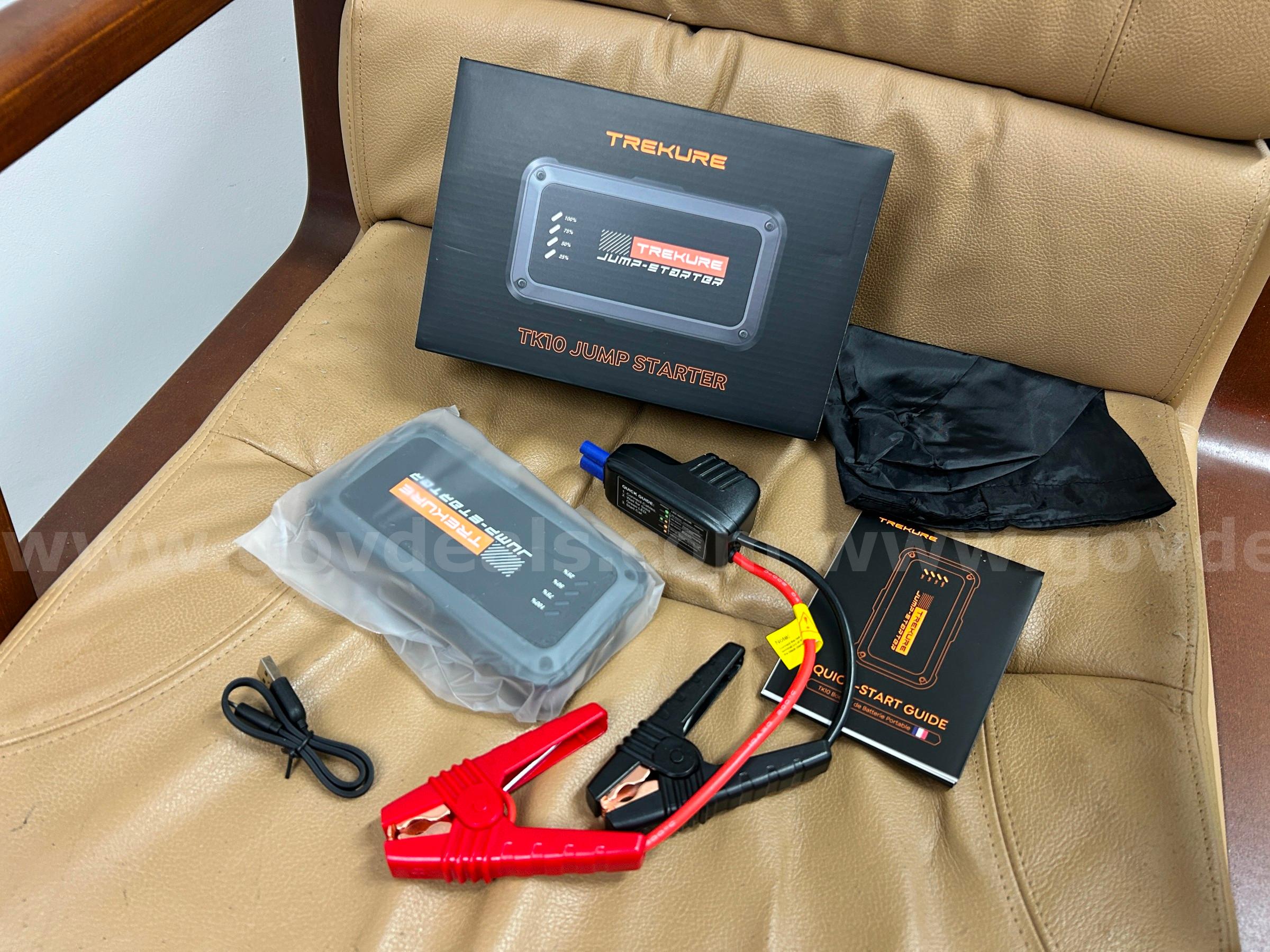 Free Shipping - Brand New Portable Car Battery Jump Starter 3500A 16800mAh Jump Box  3500A Government Surplus Auction - Photo #2