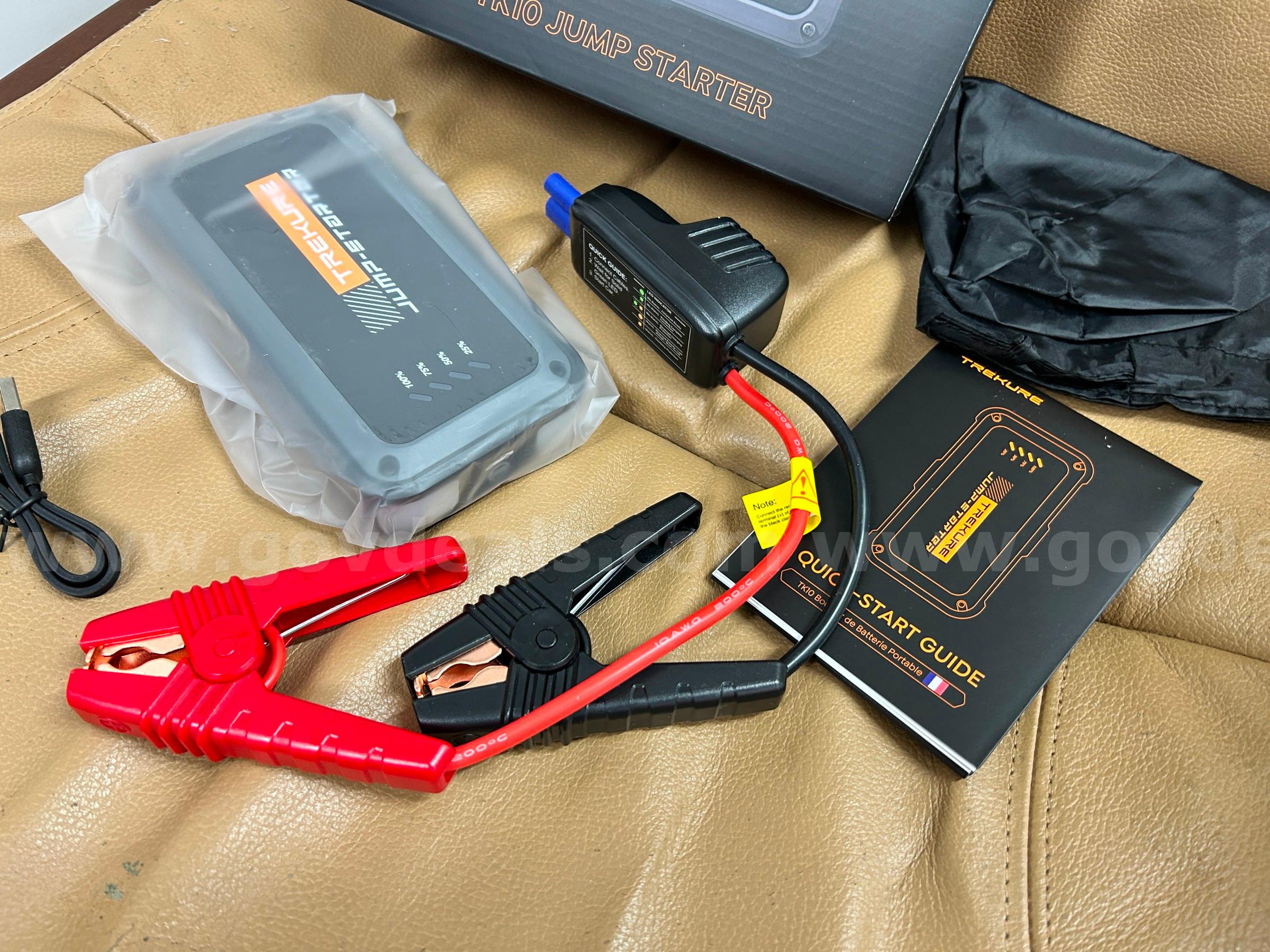 Free Shipping - Brand New Portable Car Battery Jump Starter 3500A 16800mAh Jump Box  3500A Government Surplus Auction - Photo #3