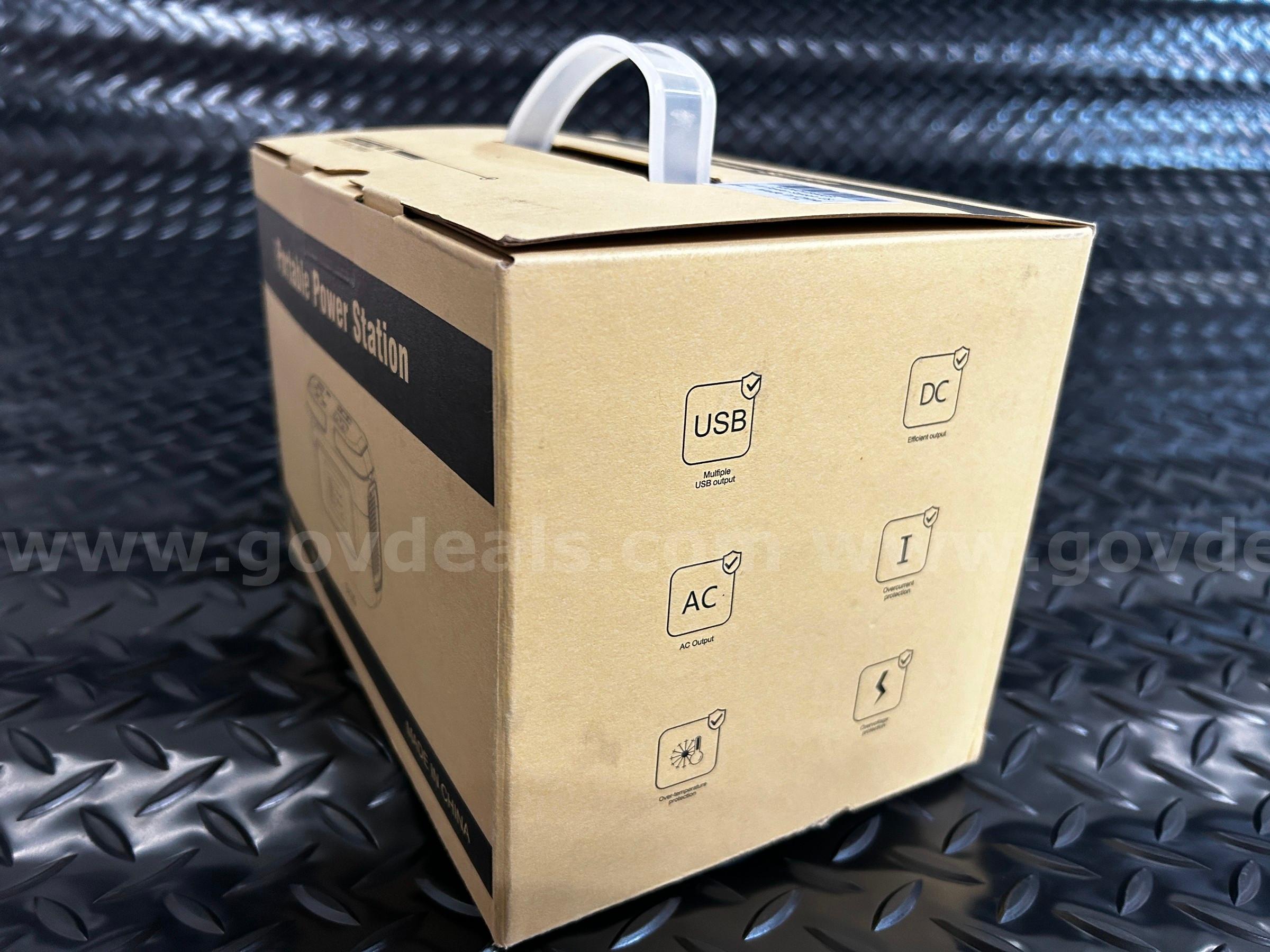 Lot of 5 - FREE SHIPPING – Portable Power Station 97Wh 120W Backup Lithium Battery  120W Government Surplus Auction - Photo #3