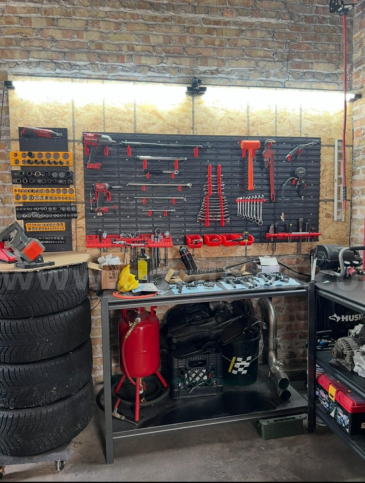 Free Shipping New - 30-Bin Wall Mounted Parts Organizer Rack Garage Storage System   Government Surplus Auction - Photo #3