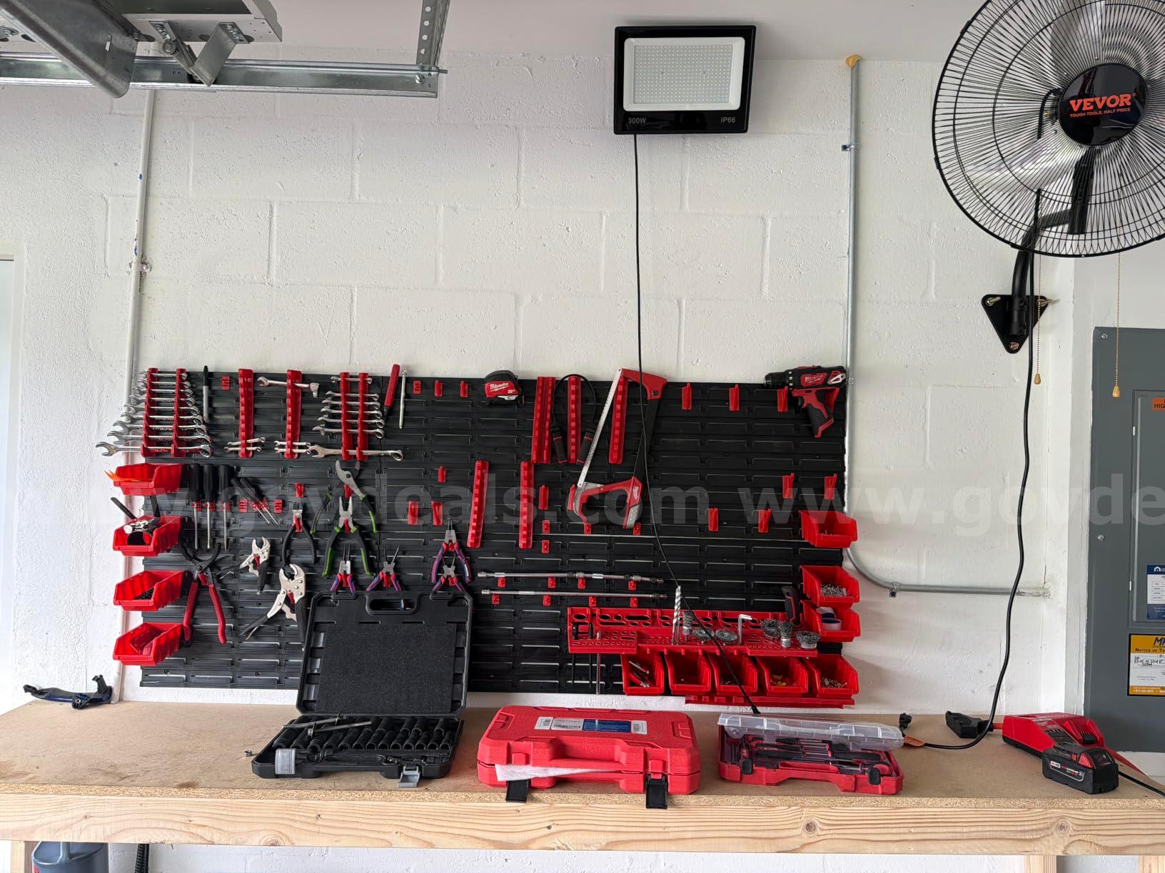 Free Shipping New - 30-Bin Wall Mounted Parts Organizer Rack Garage Storage System   Government Surplus Auction - Photo #4