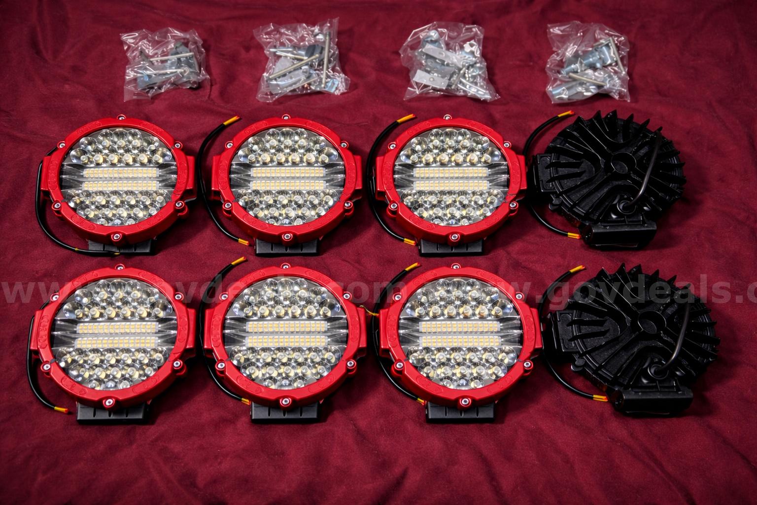 FREE SHIPPING New Lot of 8 NEW 7" Round LED Offroad Lights 201W 15000LM Flood/Spot – 8 PC