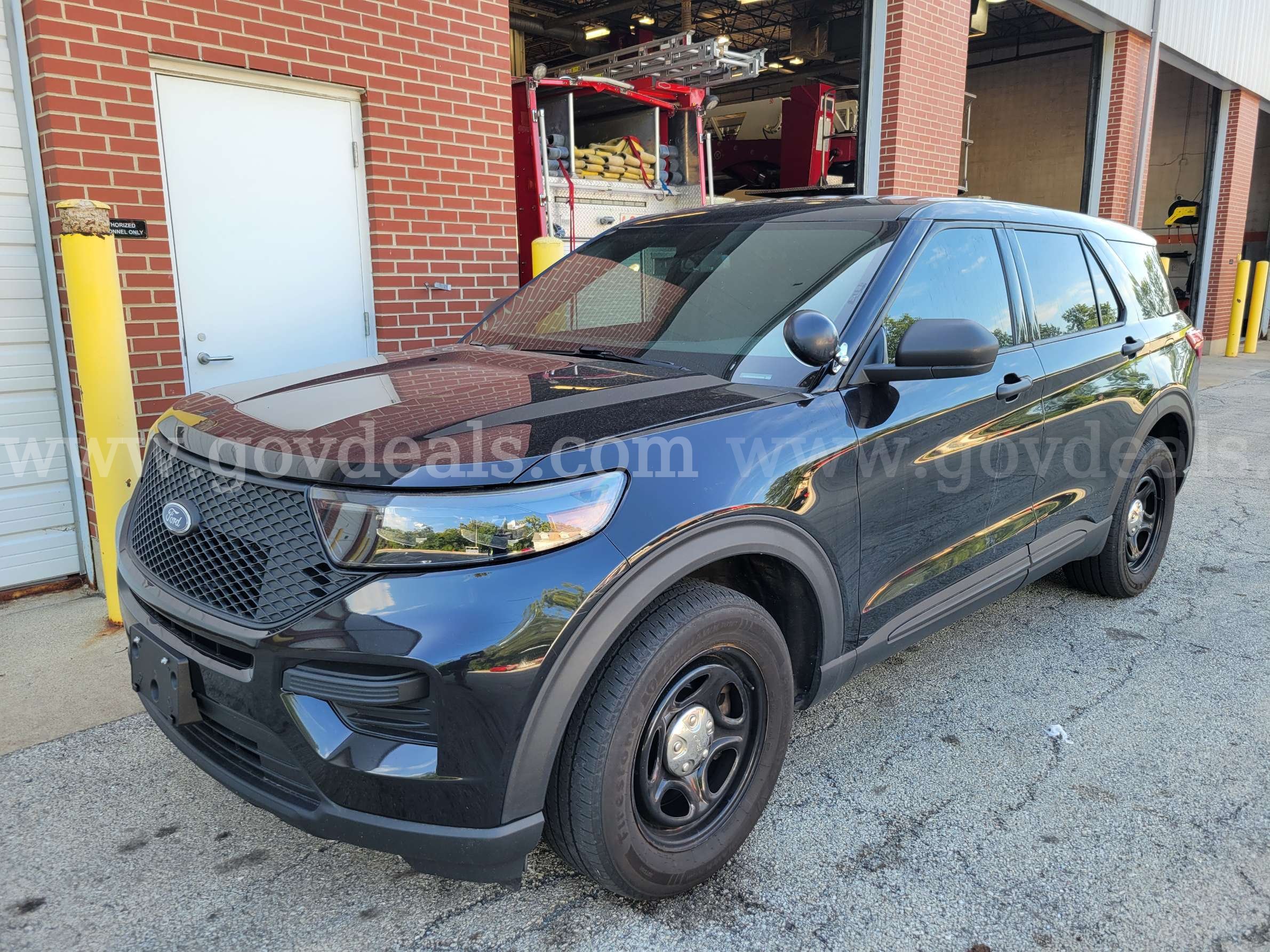 2020 Ford Explorer Ford Explorer Government Surplus Auction - Primary Photo