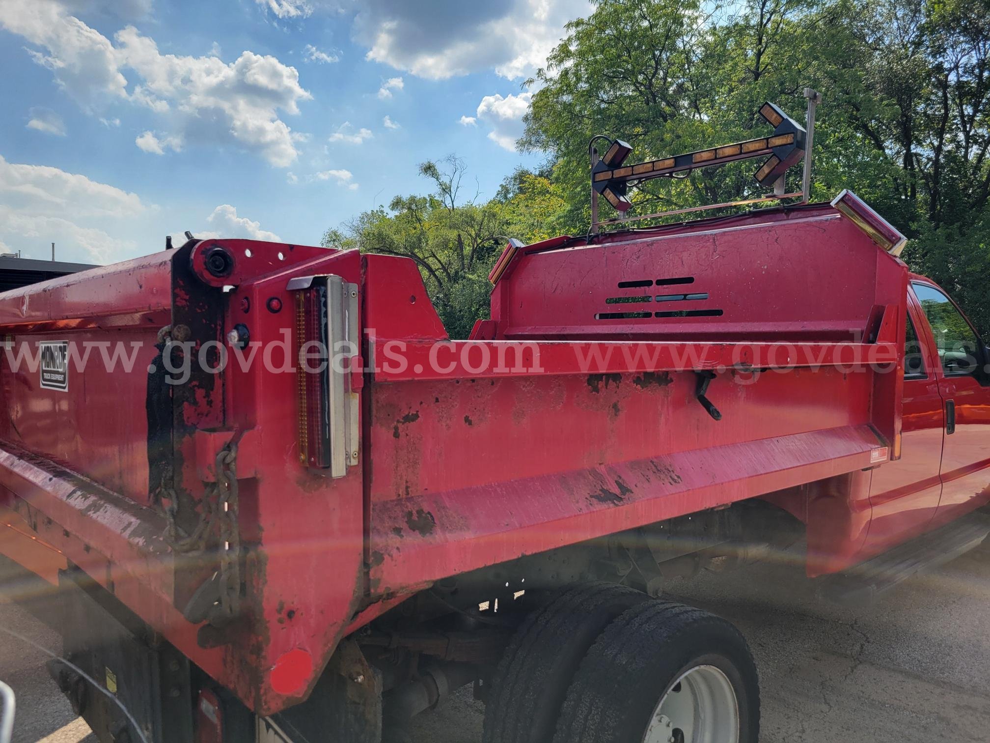2013 Ford F-550 Ford F-550 Government Surplus Auction - Photo #3