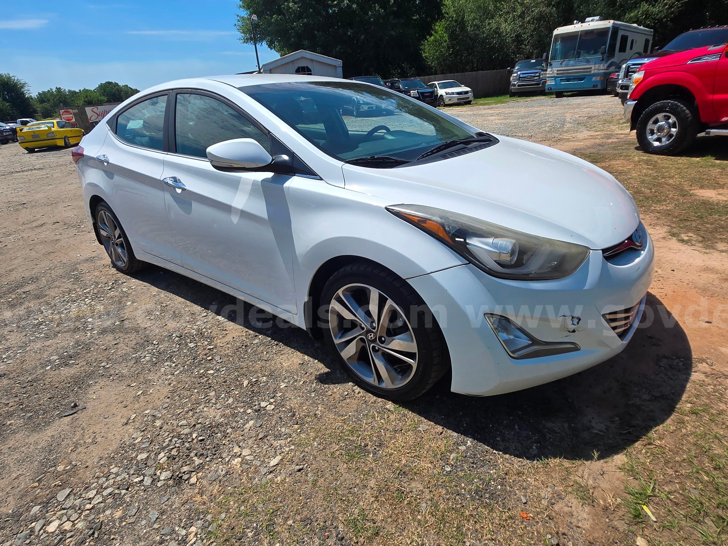 2016 Hyundai Elantra Limited Hyundai Elantra Limited Government Surplus Auction - Photo #3