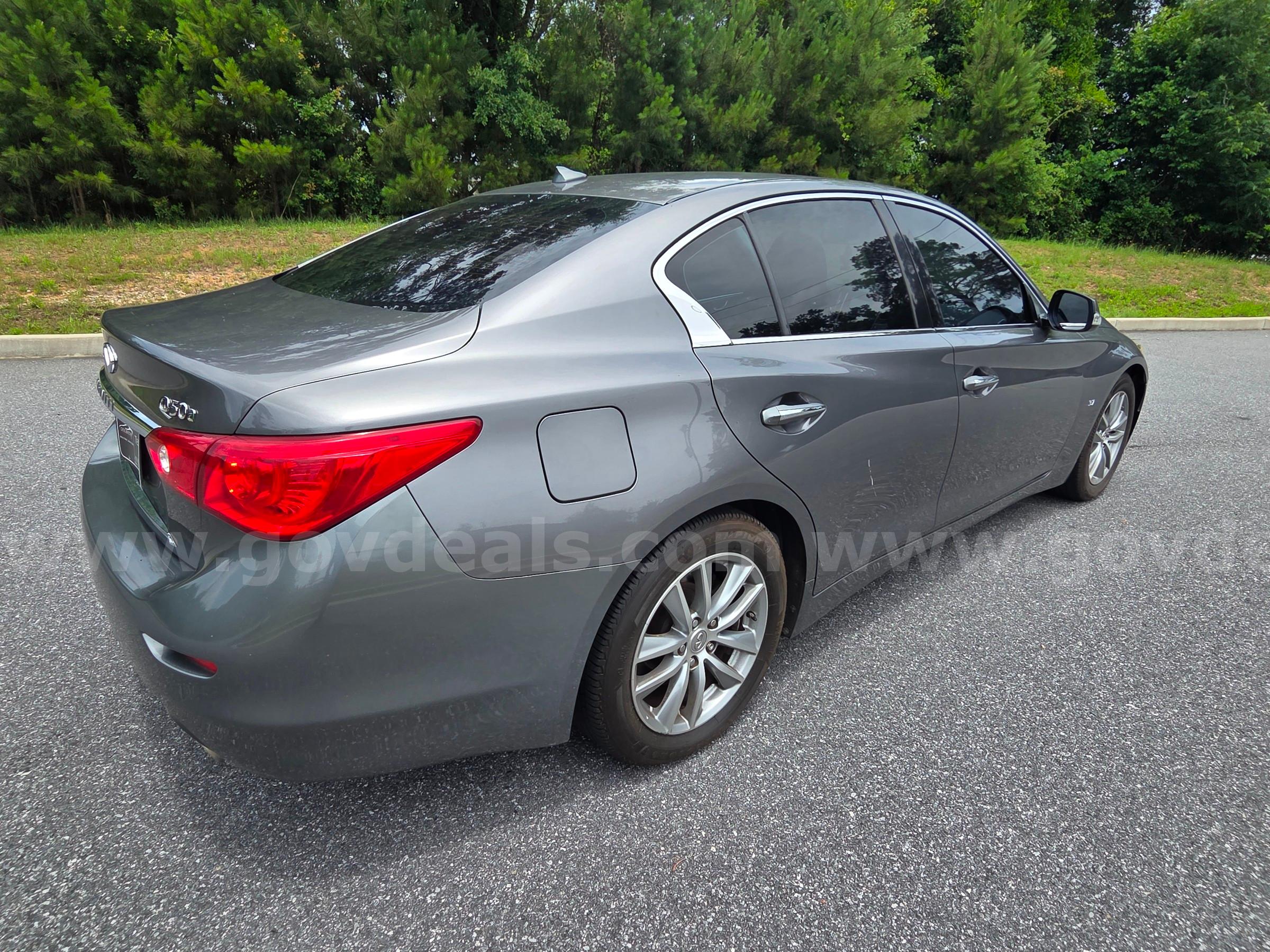 2014 Infiniti Q50 Infiniti Q50 Government Surplus Auction - Photo #5