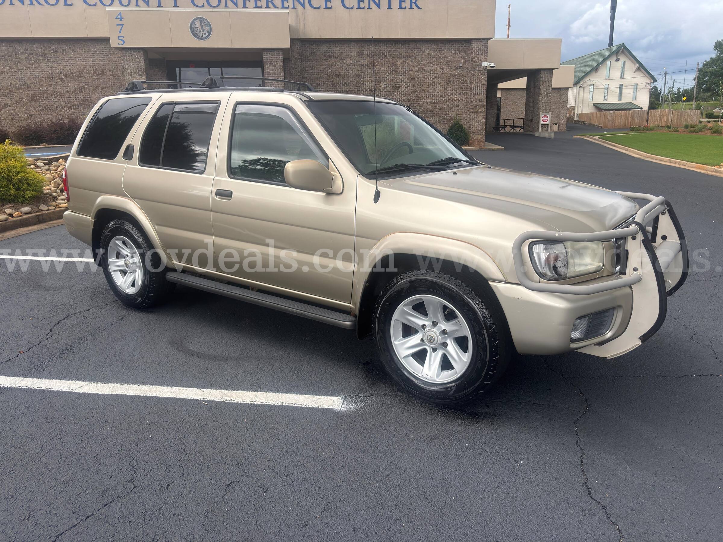 2002 Nissan Pathfinder LE Nissan Pathfinder LE Government Surplus Auction - Photo #5