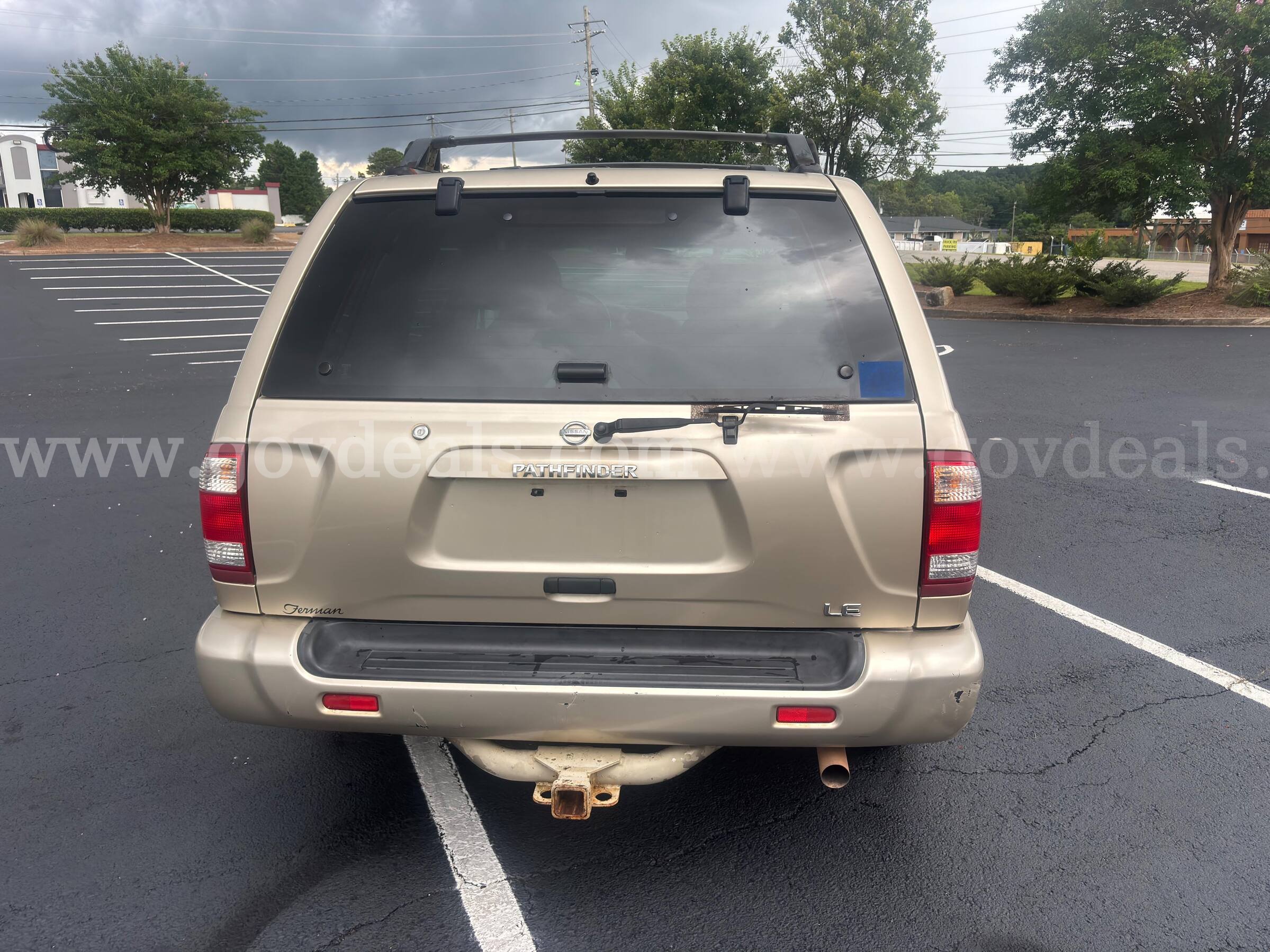 2002 Nissan Pathfinder LE Nissan Pathfinder LE Government Surplus Auction - Photo #6