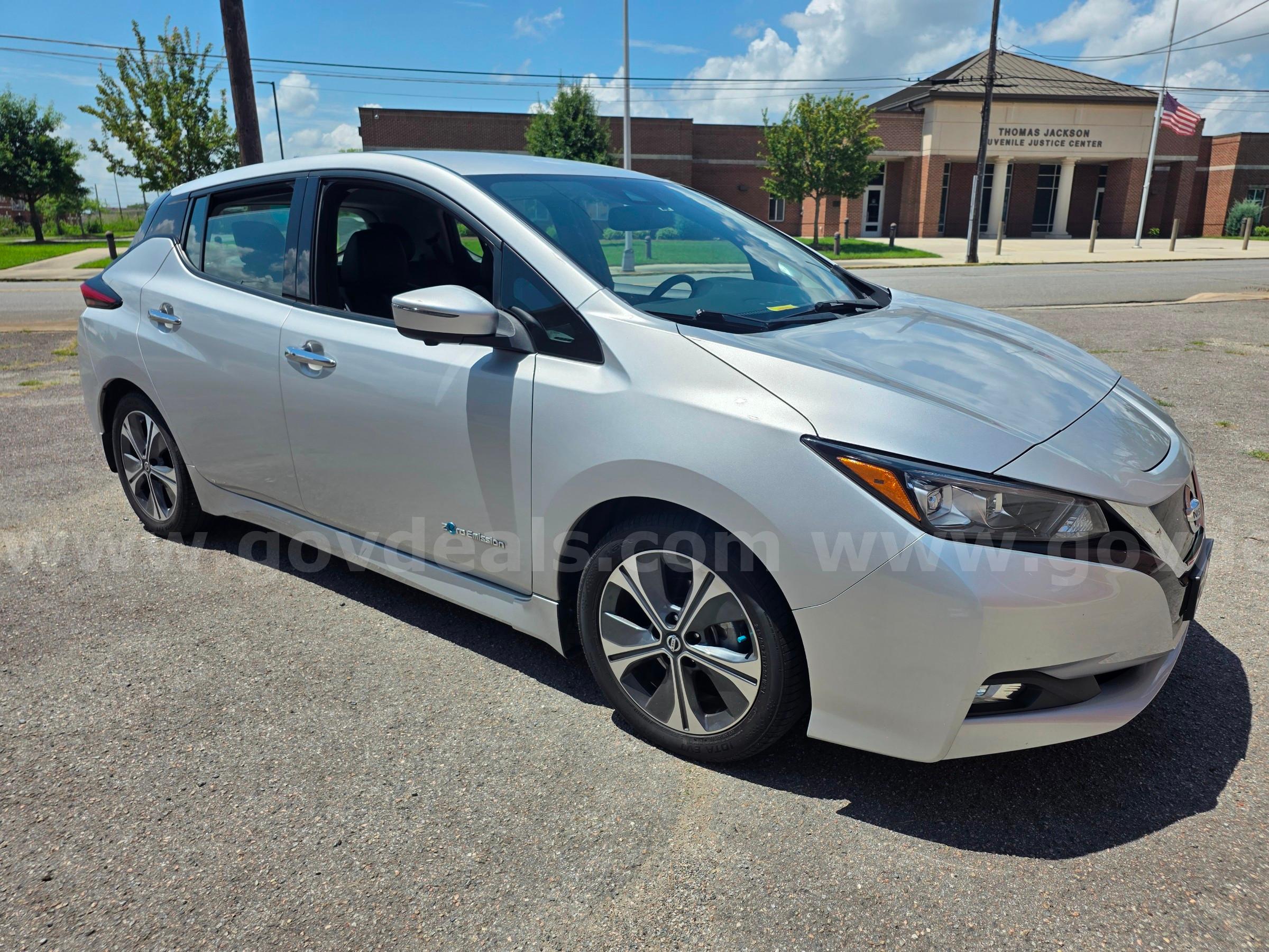 2018 Nissan Leaf SL Nissan Leaf Government Surplus Auction - Photo #3