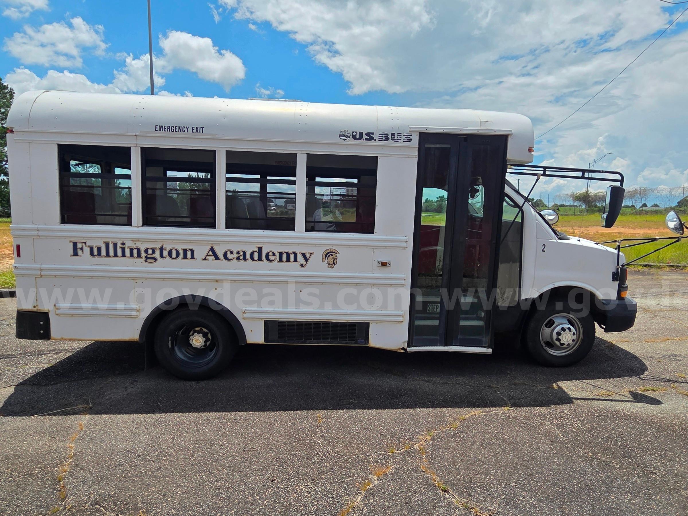 2006 Chevrolet Express 15 Passenger Bus Chevrolet Express Government Surplus Auction - Photo #5