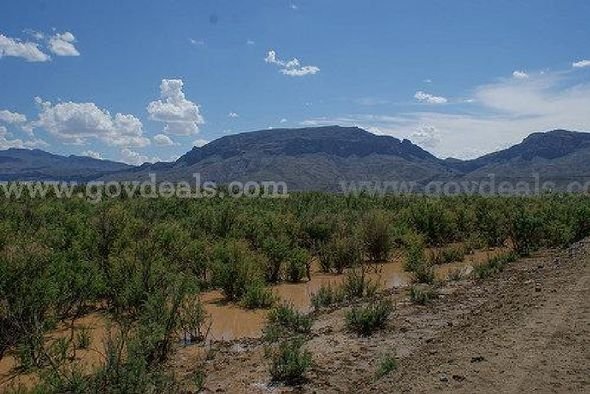 Stunning views, Power, 10 Acres Just east of El Paso, Right off Paved Hwy 62-180