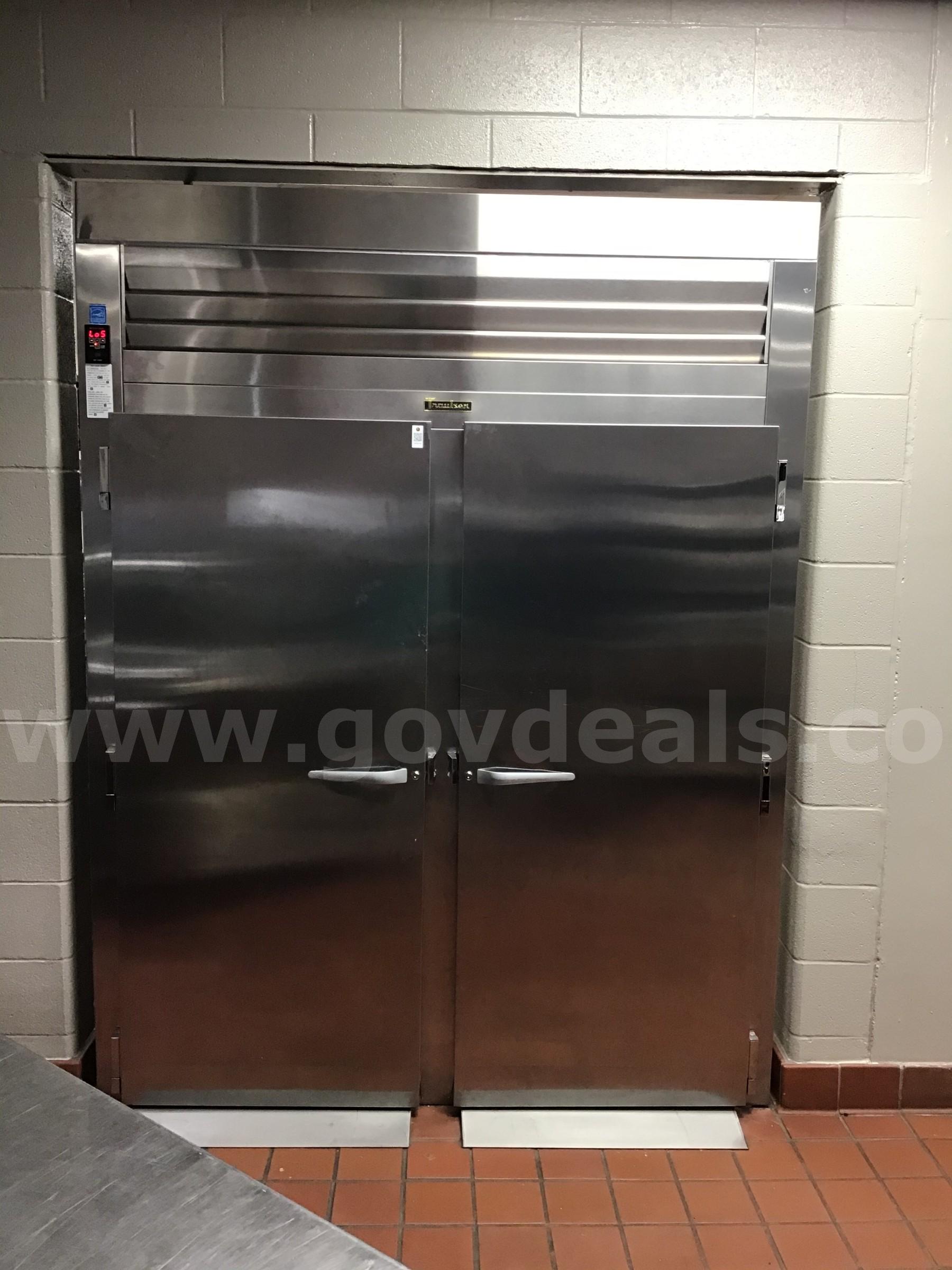 Traulsen  Heated Cabinet, Roll-Thru  AIH232L-FHS Government Surplus Auction - Photo #3