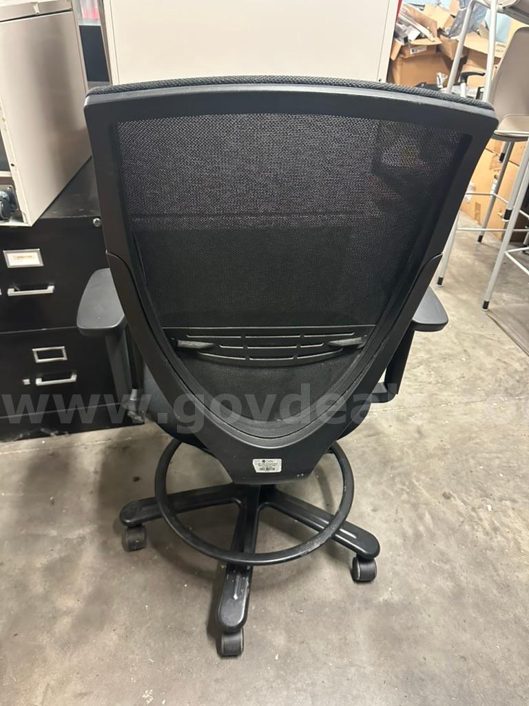 Wheely Chair   Government Surplus Auction - Photo #2