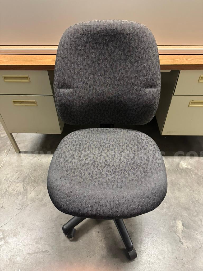 Wheely Chair   Government Surplus Auction - Photo #2