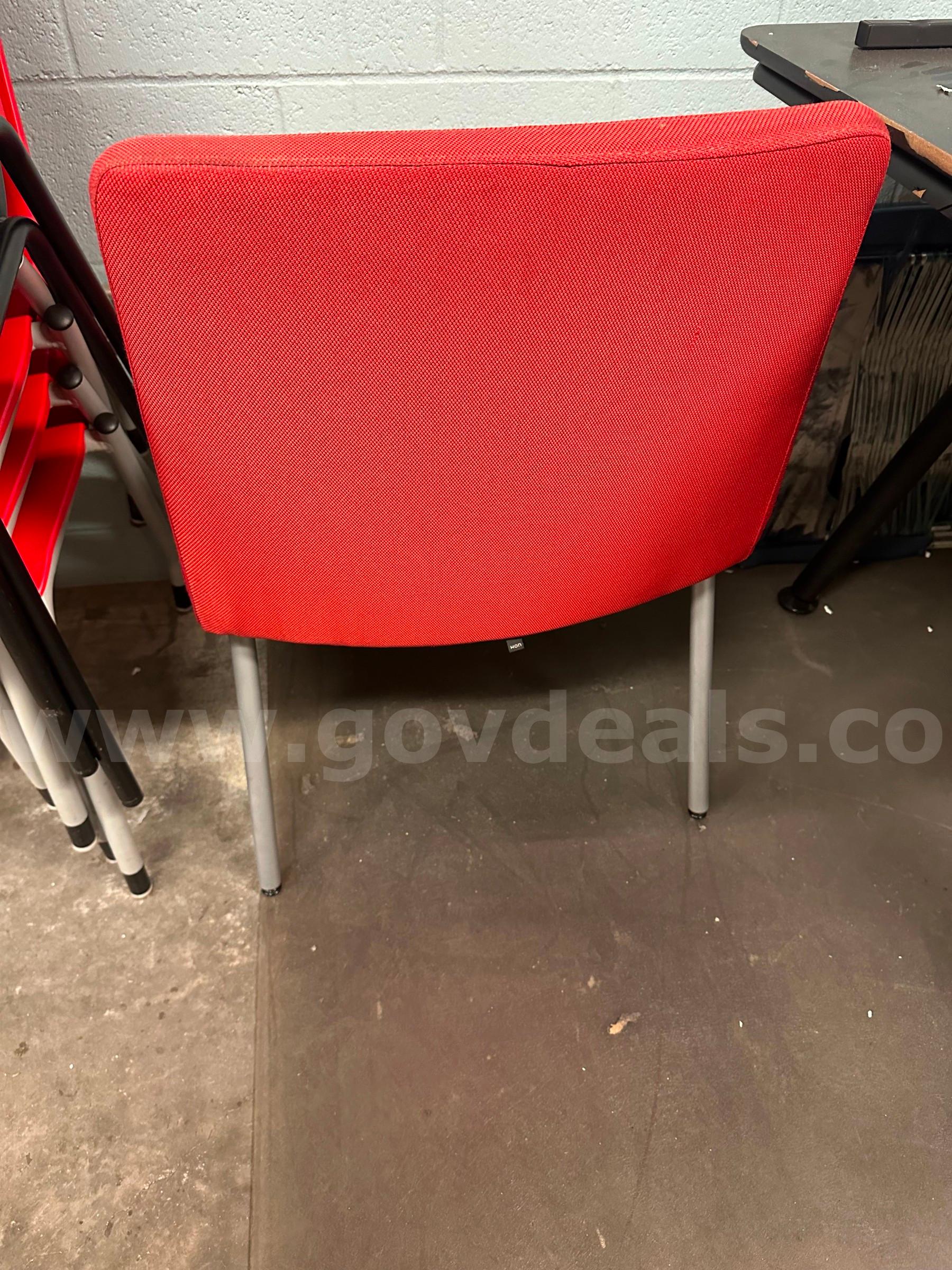 Red Chair   Government Surplus Auction - Photo #2