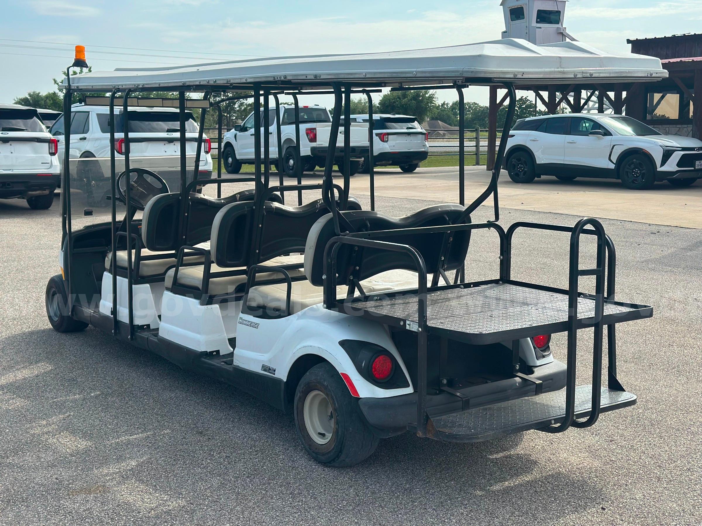 2014 YAMAHA 8 Passenger Golf Cart ***Gas Engine*** Yamaha 8 PASSENGER Government Surplus Auction - Photo #4