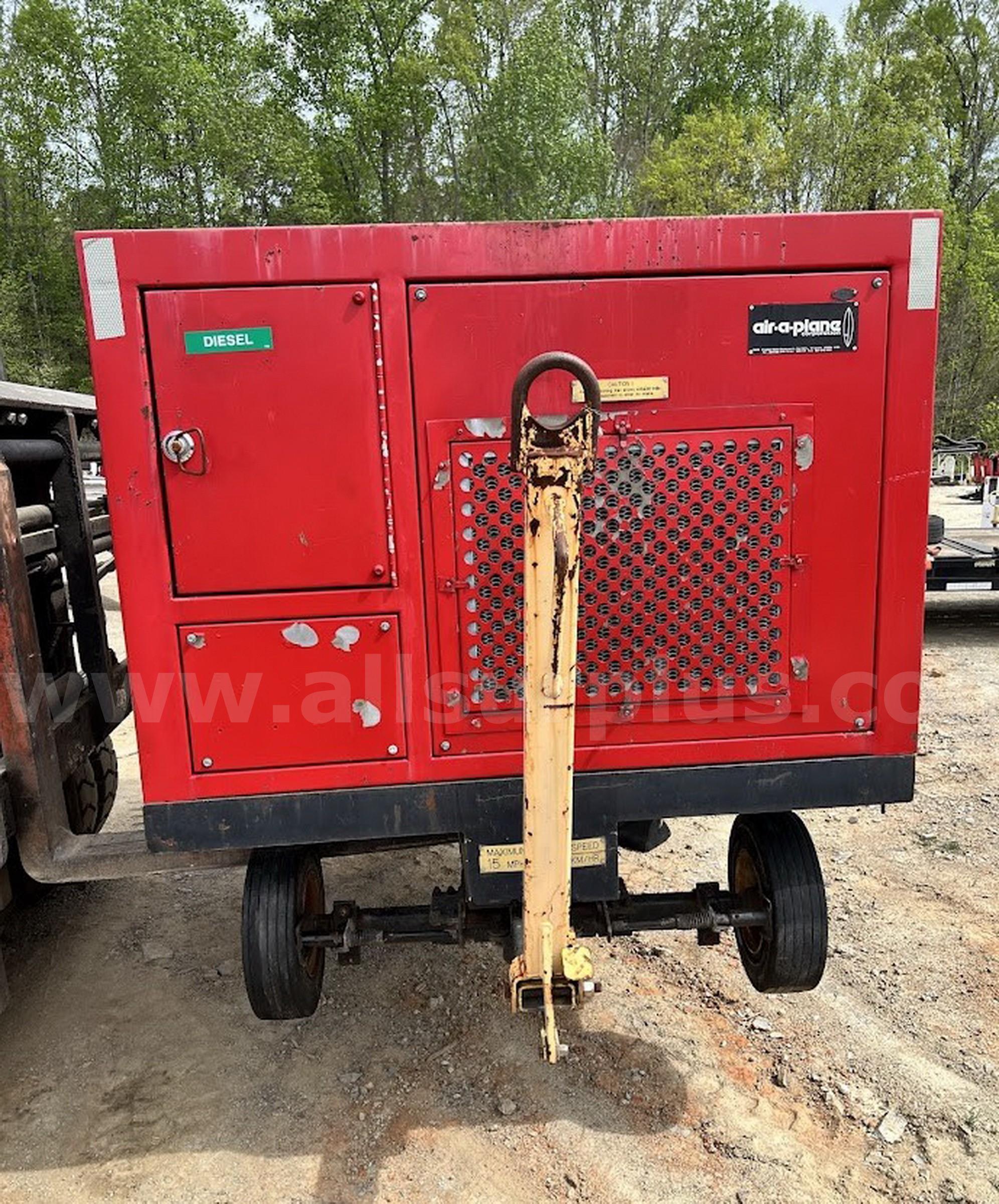 Trilectron/   Air A Plane 5050 Diesel powered Heat Cart Trilectron/   Air A Plane 5050 Government Surplus Auction - Photo #2