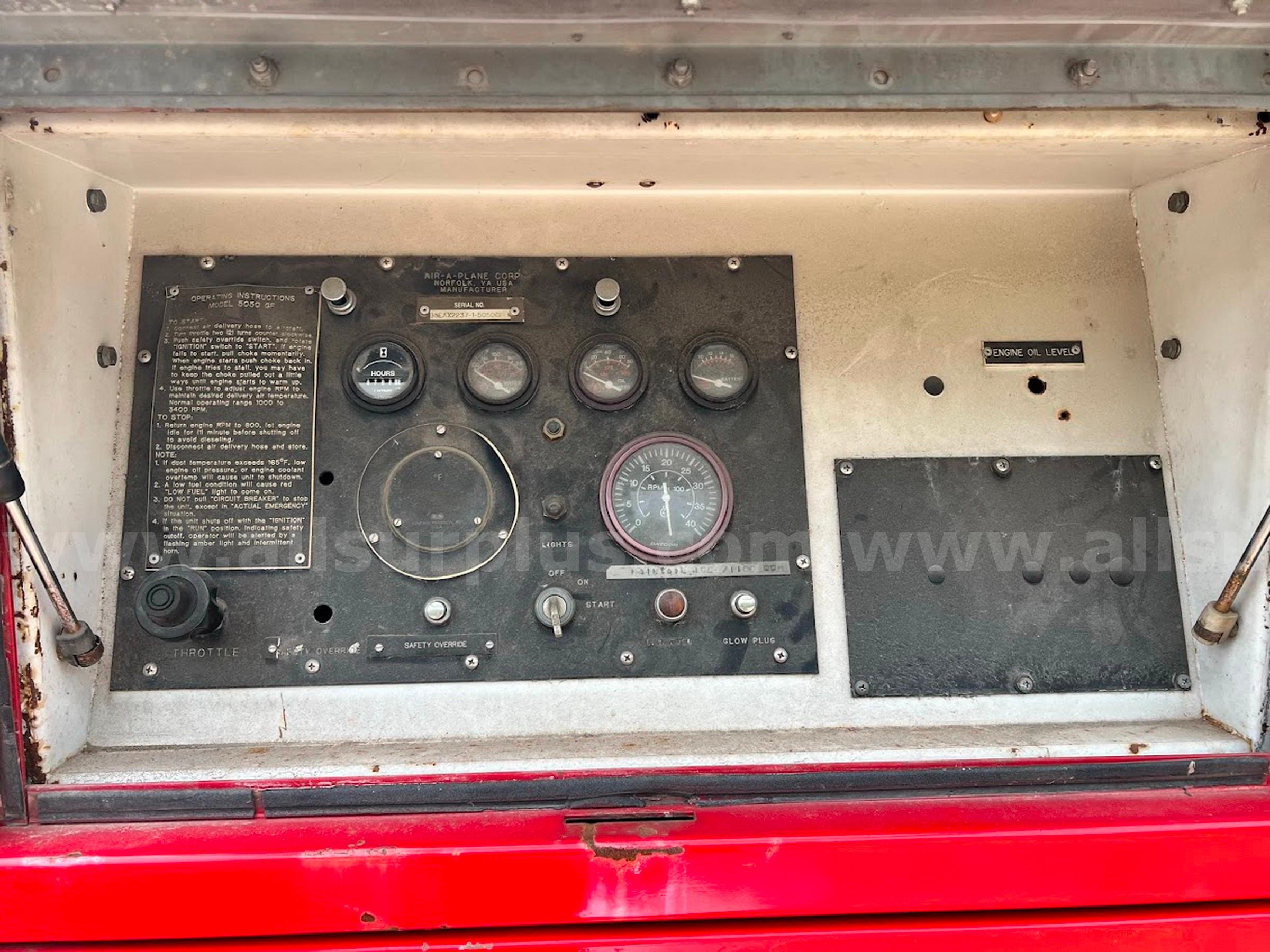 Trilectron/   Air A Plane 5050 Diesel powered Heat Cart Trilectron/   Air A Plane 5050 Government Surplus Auction - Photo #3