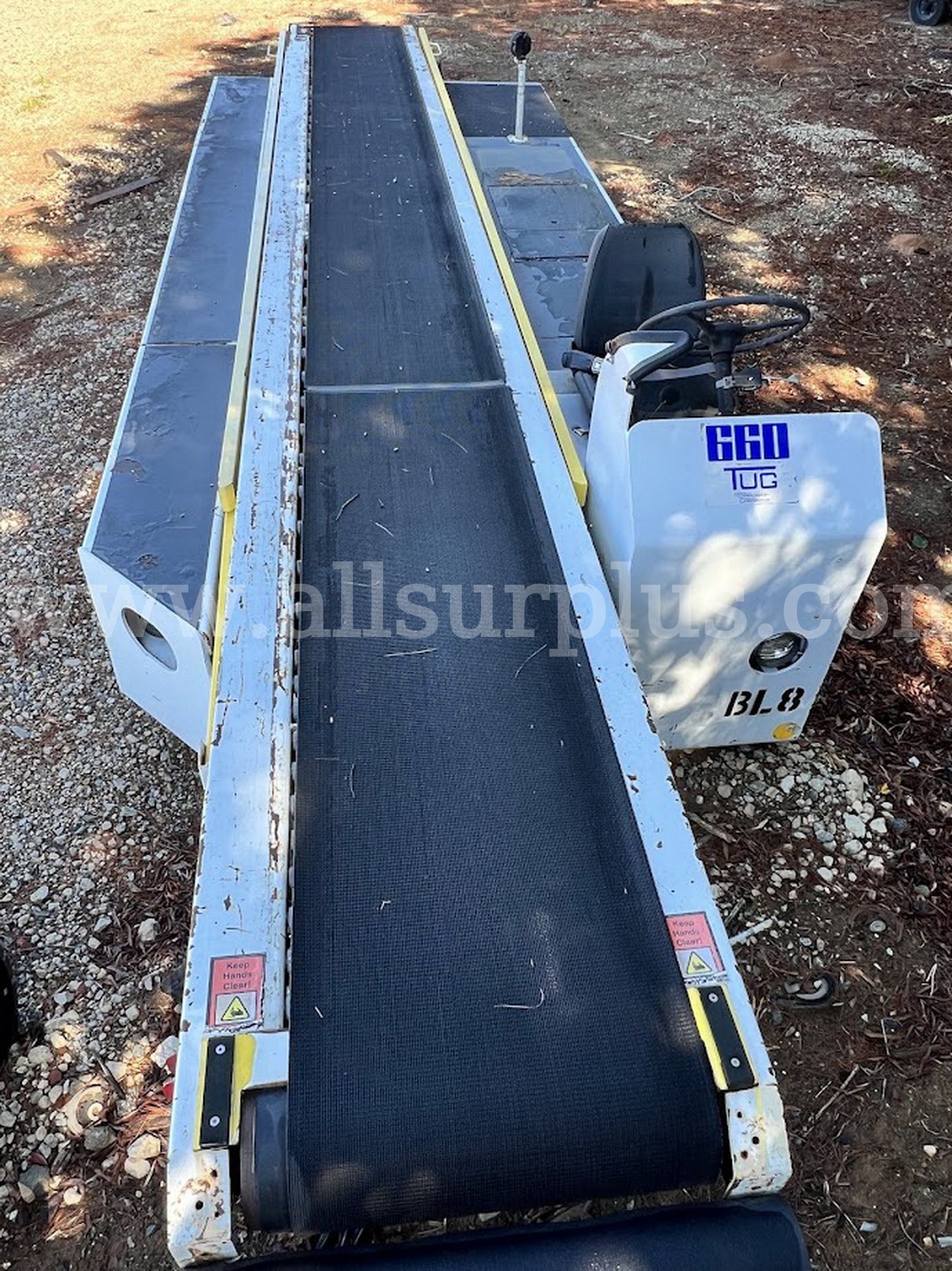 1999 Tug Technologies 660-11 Belt Loader Tug Technologies 660 Government Surplus Auction - Photo #5