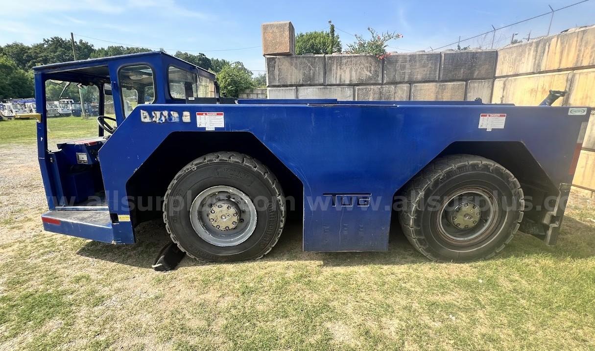 2001 TUG/S&S GT50DZH Wide Body Pushback