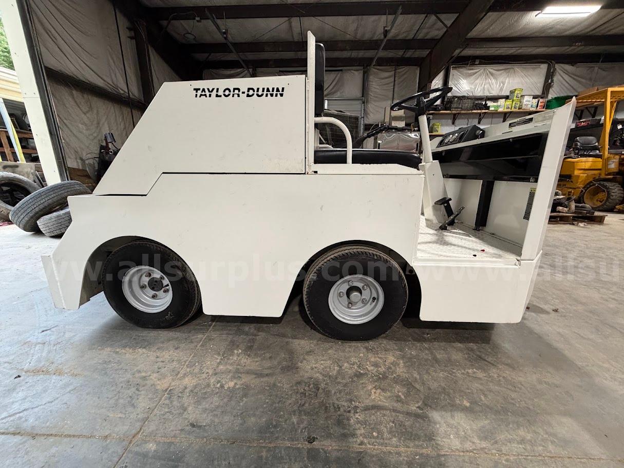 Taylor Dunn C420 36 Volt Tow Tractor Taylor Dunn C420 Government Surplus Auction - Photo #2