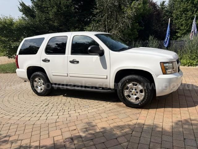 2011 Chevy Tahoe 4x4 5.3 Flex Fuel Clean Fully Loaded Low Miles