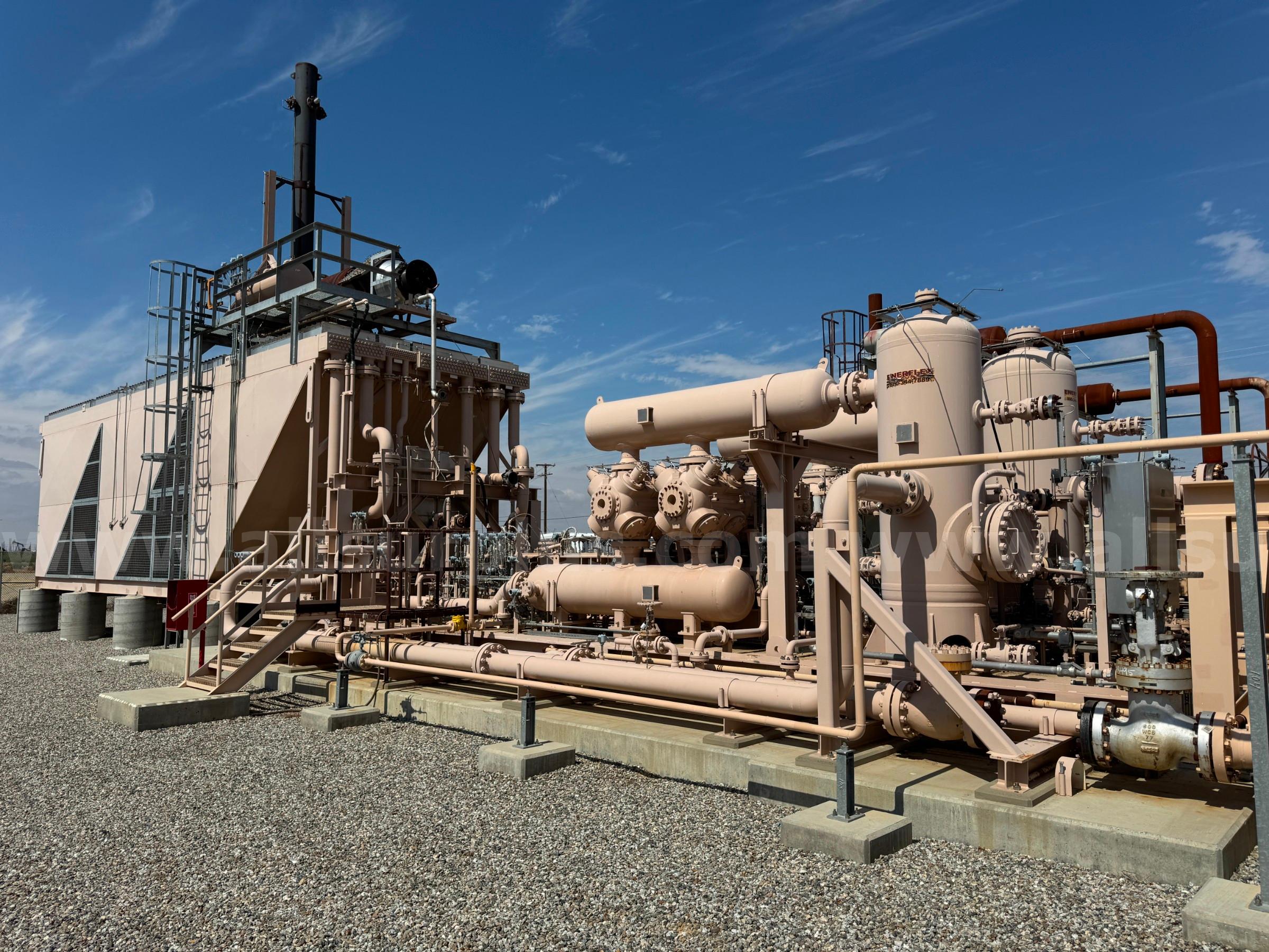 Gas Compressor Package, Ariel JGK/4, 2 Stage, 1700psi, with 5.50in Stroke, 10.25in and 8.75in Bore, Qty 1  1700psi Government Surplus Auction - Photo #2