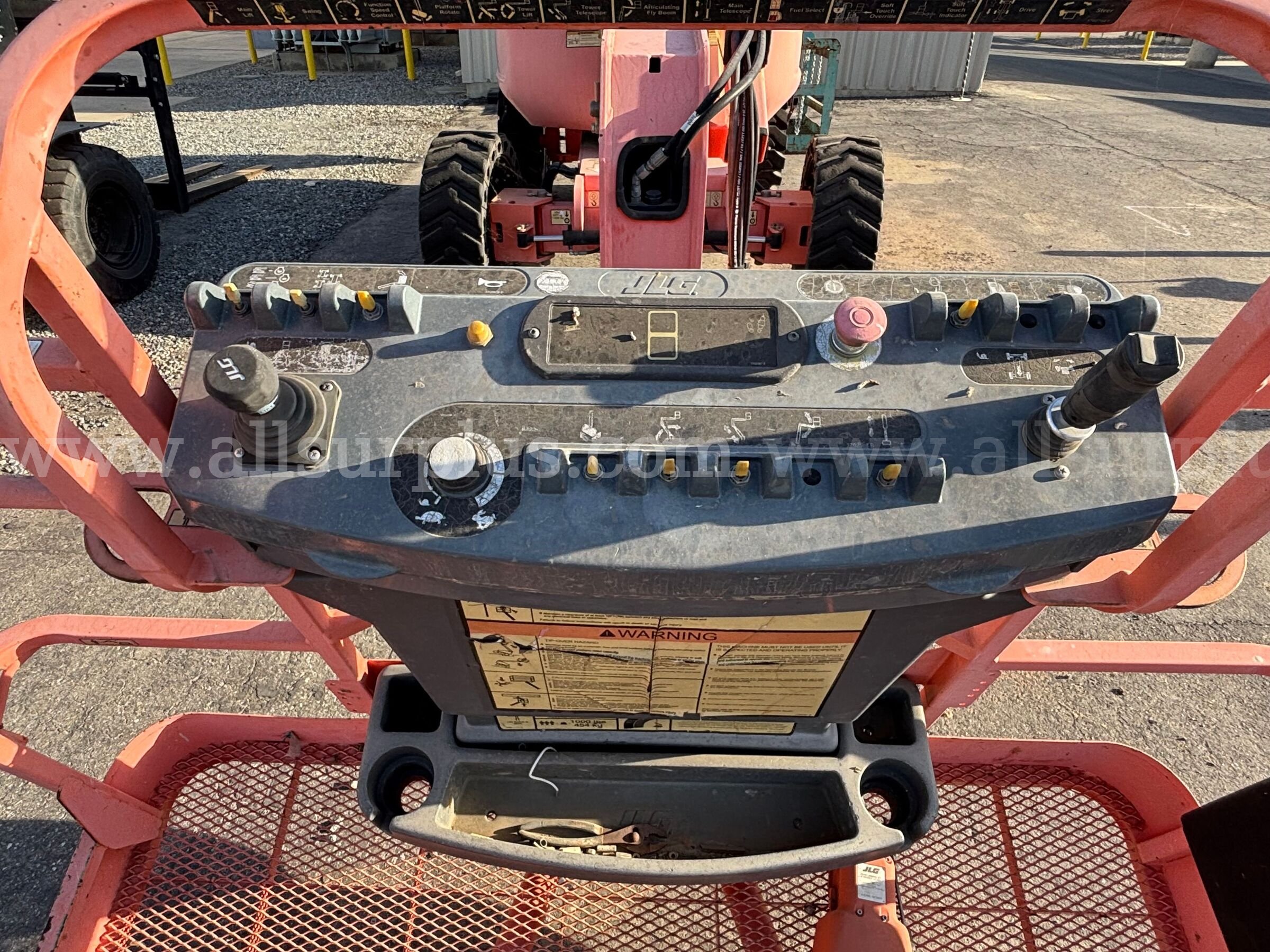 Boom Lift, JLG Industries, 600AN, 2009 JLG 600AN Government Surplus Auction - Photo #3