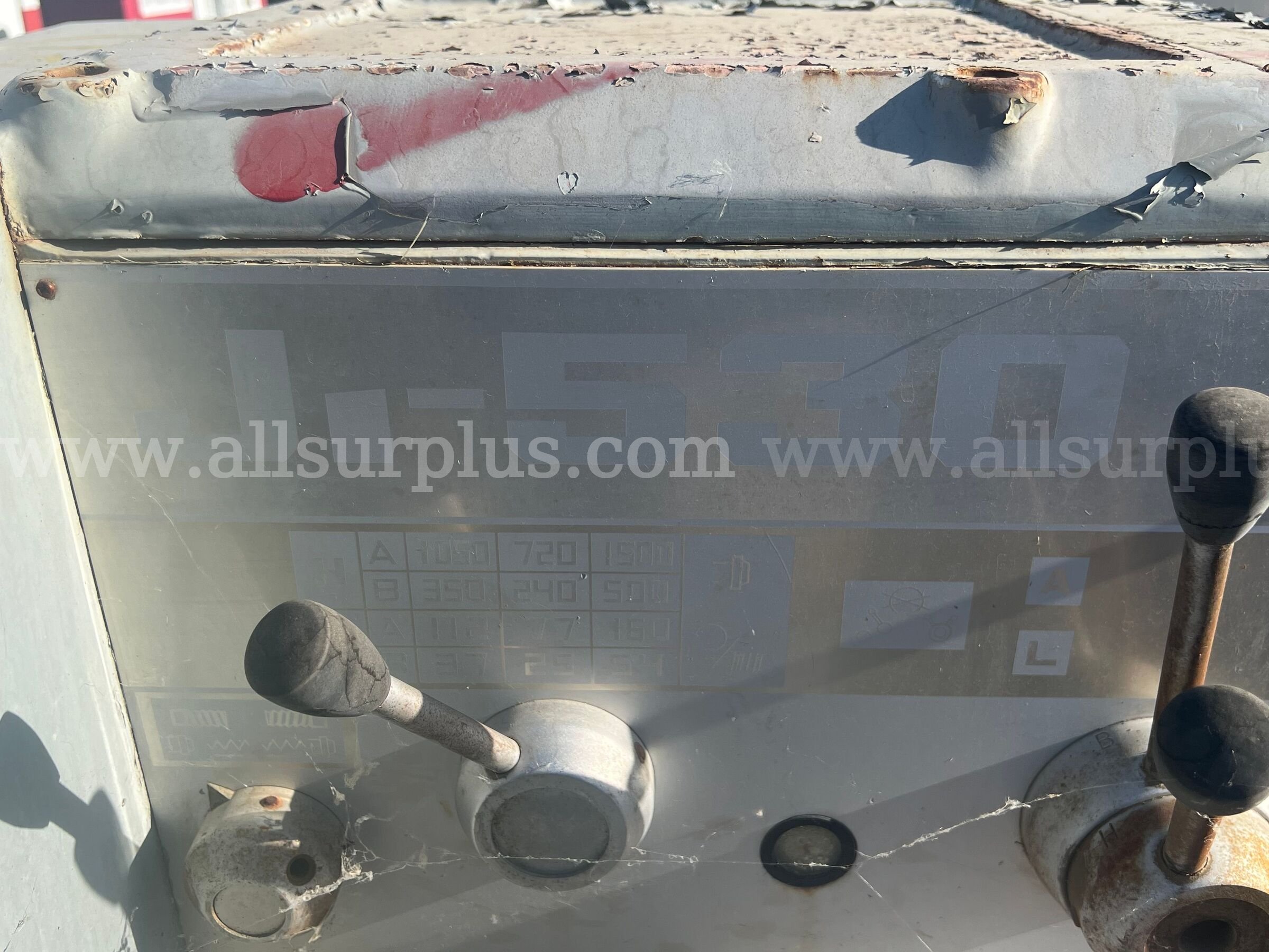 Lathe, Ji 530 x 2000, 220V, 60Hz, Qty 1  530 Government Surplus Auction - Photo #3