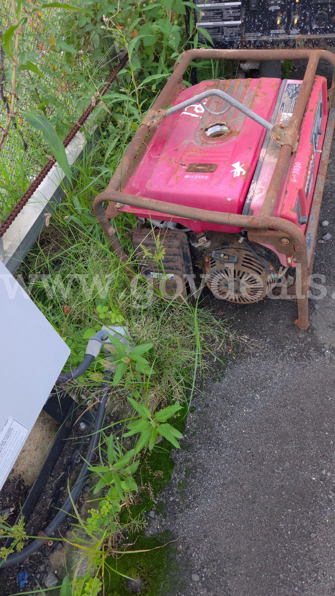 1997 Honda EB5000 industrial gas generator Honda EB5000 Government Surplus Auction - Photo #2
