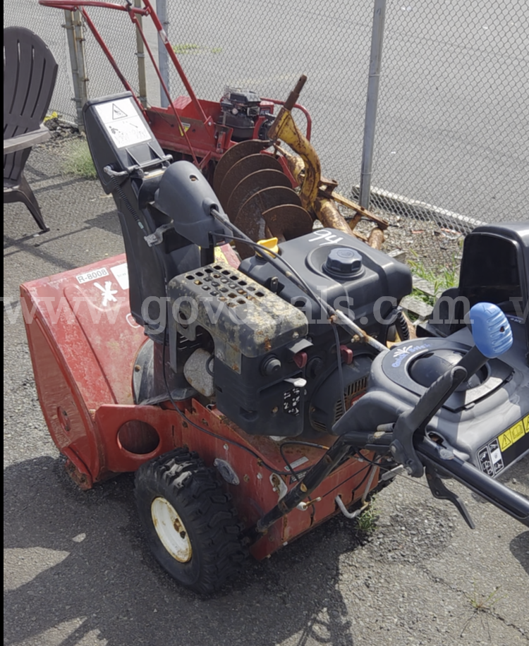 2012 Toro PowerMax 826 Oe1300 snowblower Toro 826 Government Surplus Auction - Primary Photo