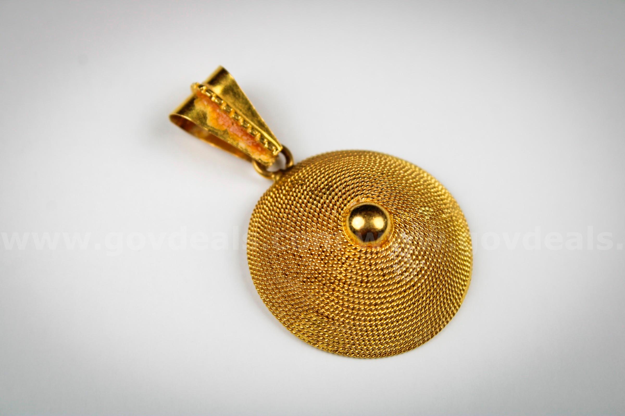 Matching 18kt Yellow Gold Jewelry Set   Government Surplus Auction - Photo #4