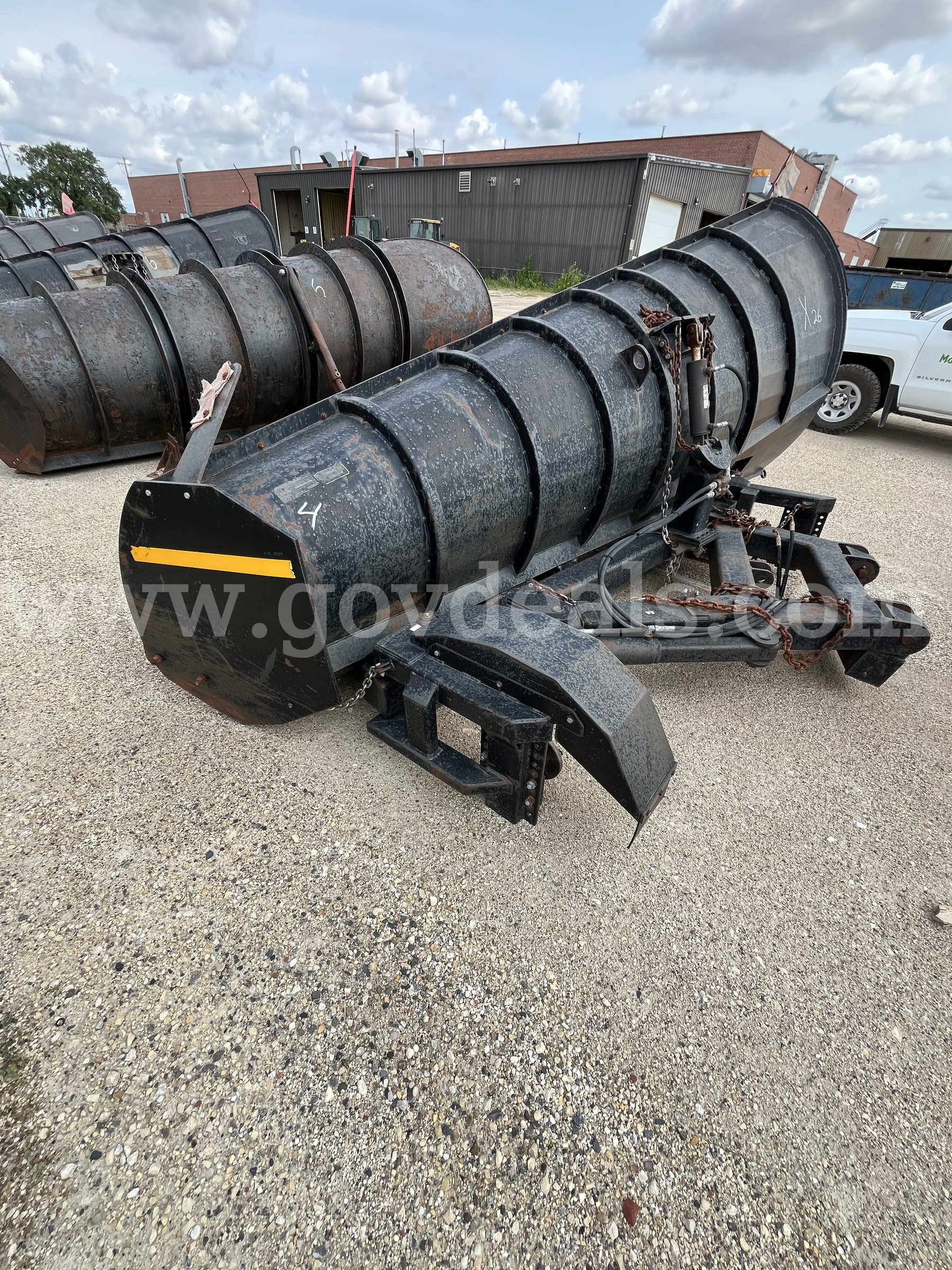 Capital I Nose Plow