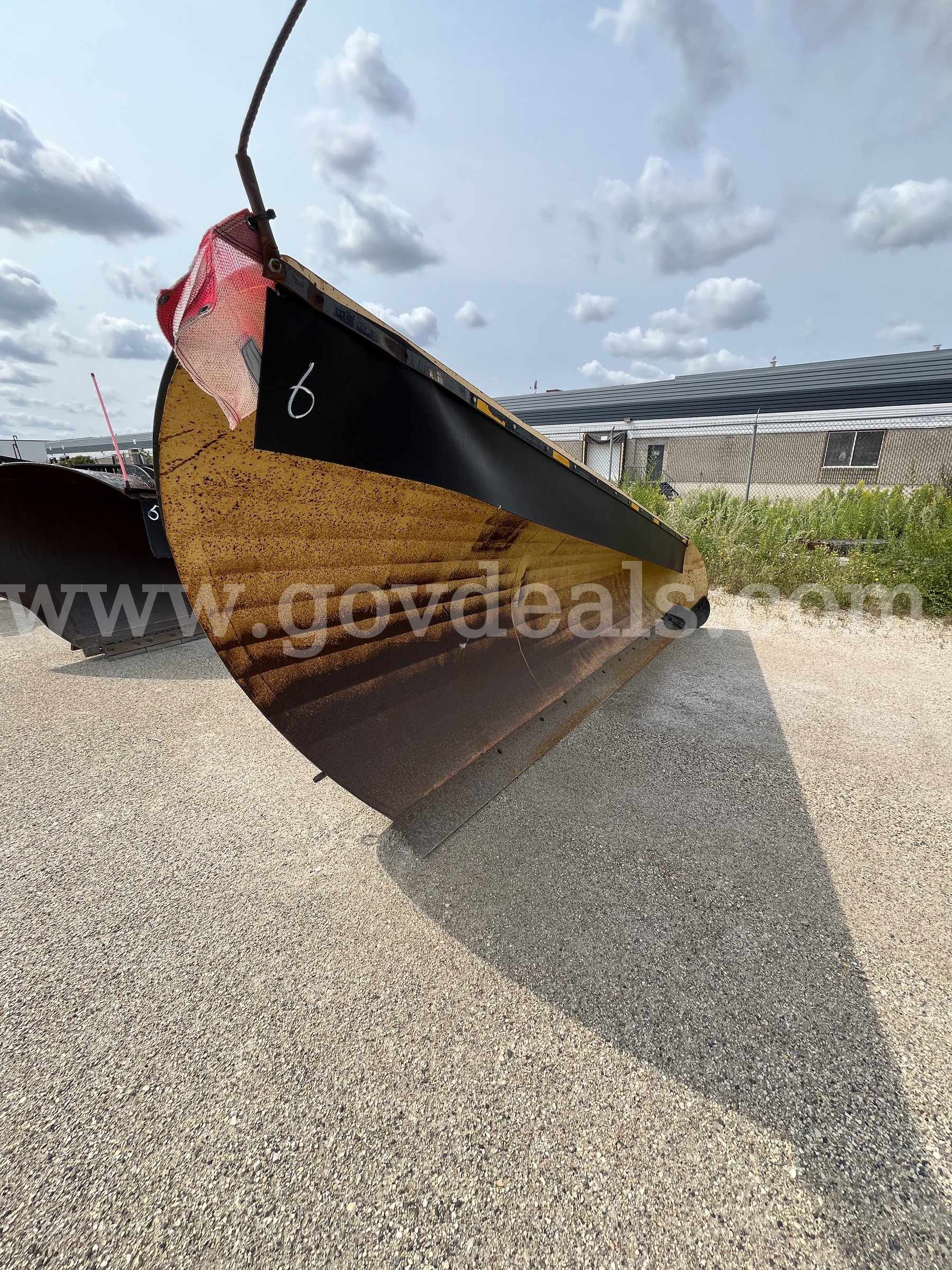 Capital I One-Way Nose Plow for Grader Capital I  Government Surplus Auction - Photo #2