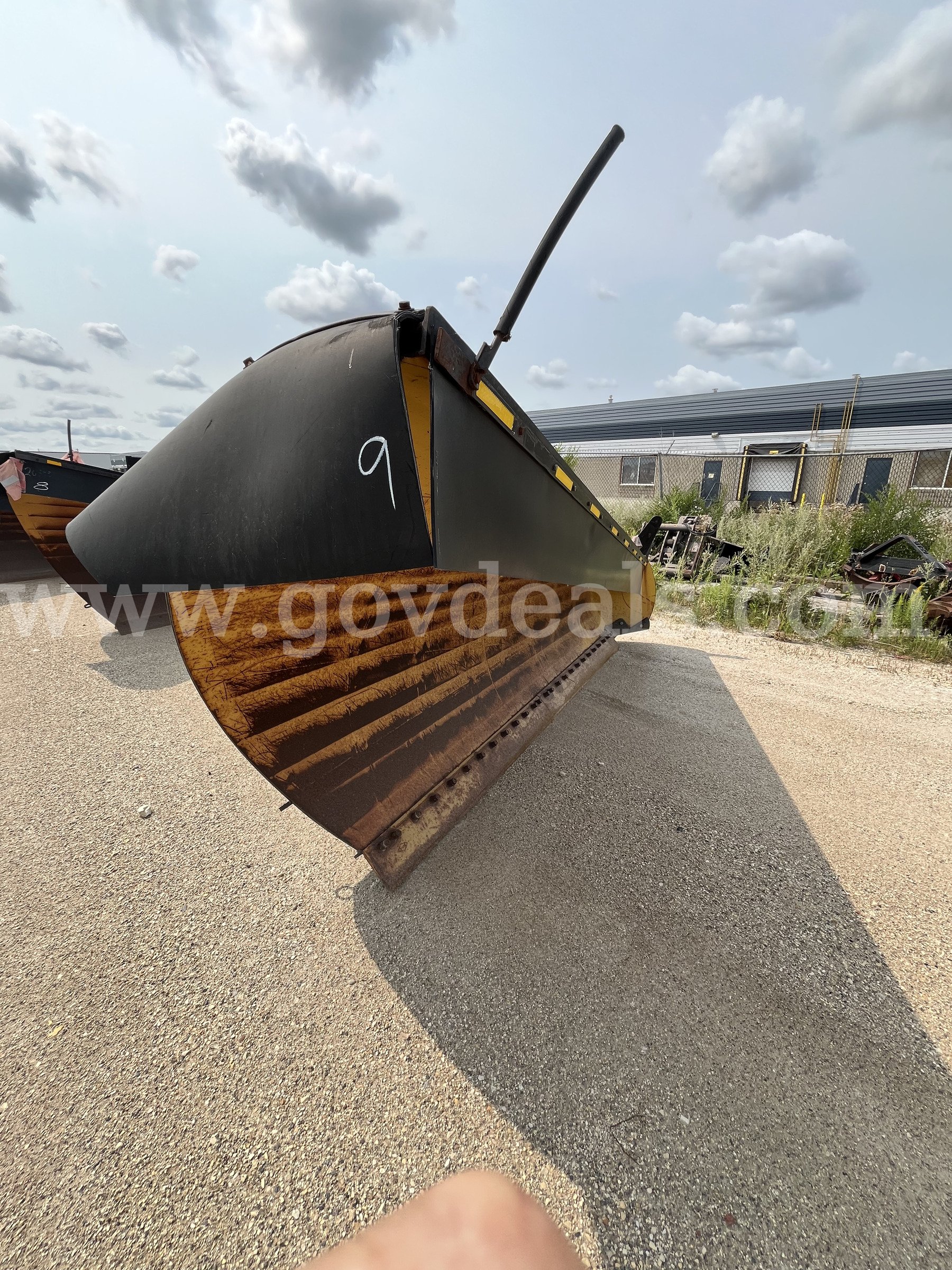 Capital I - One Way Nose Plow for Grader Capital I  Government Surplus Auction - Photo #3
