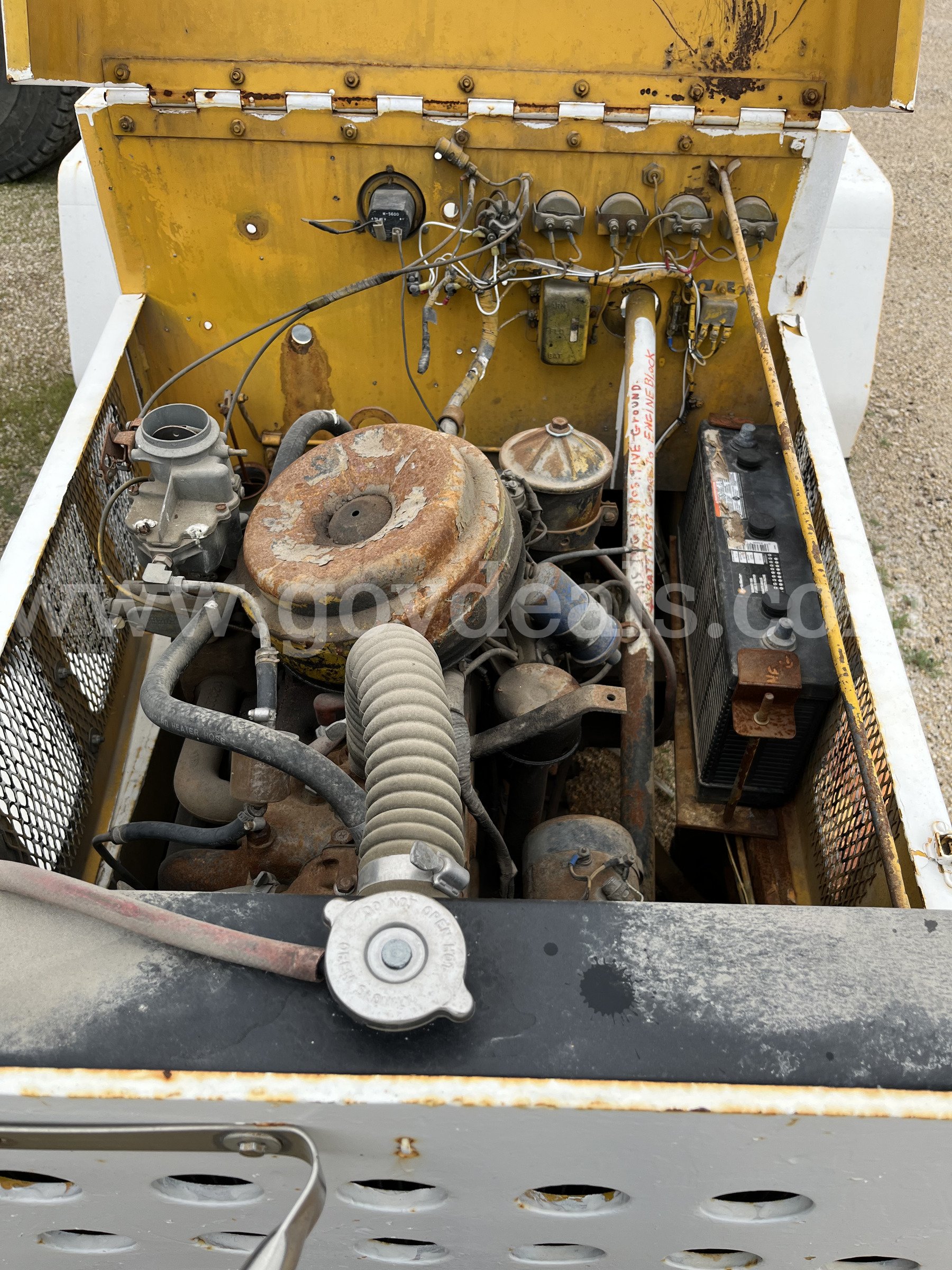 1963 Mercury Super Huskie Tractor Mercury Super Huskie Government Surplus Auction - Photo #5