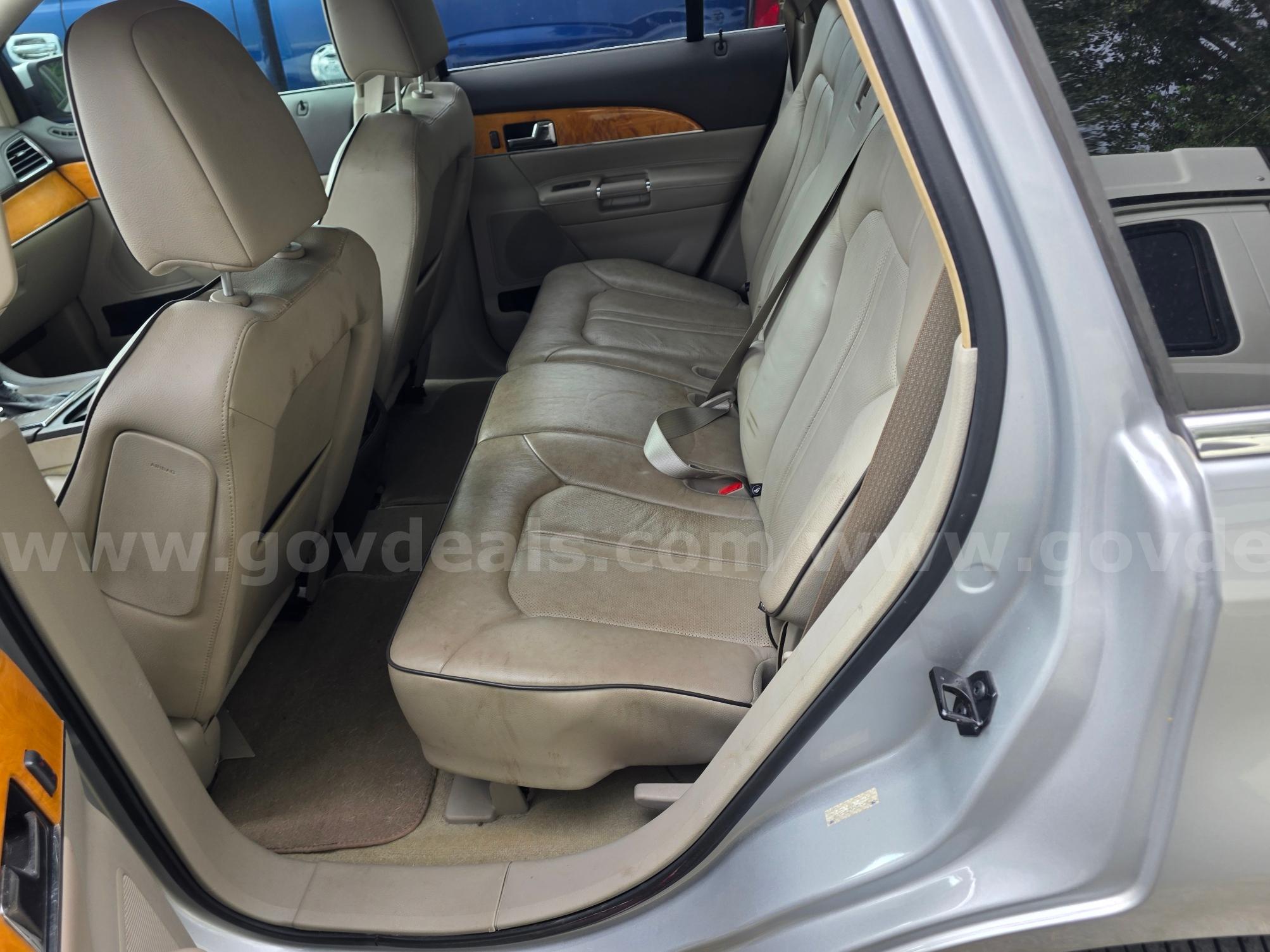 2012 Lincoln MKX Lincoln MKX Government Surplus Auction - Photo #3