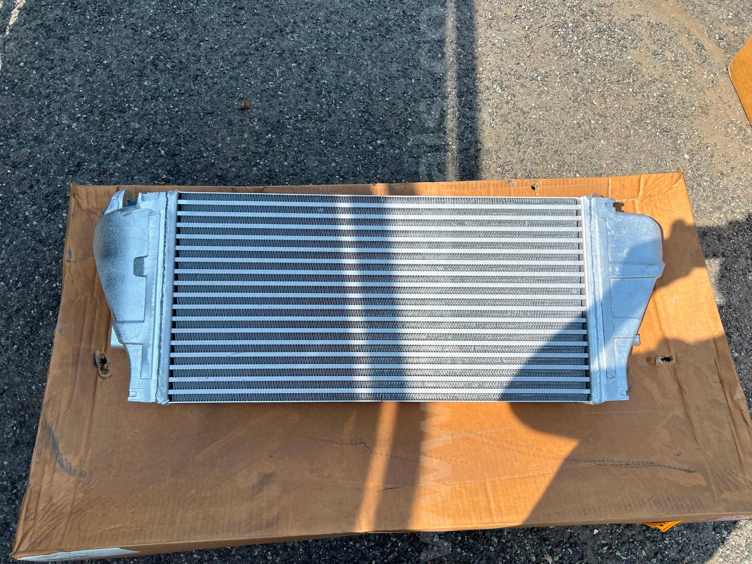 NEW Freightliner Charge Air Cooler/Intercooler BHT E2638 Freightliner E2638 Government Surplus Auction - Photo #5