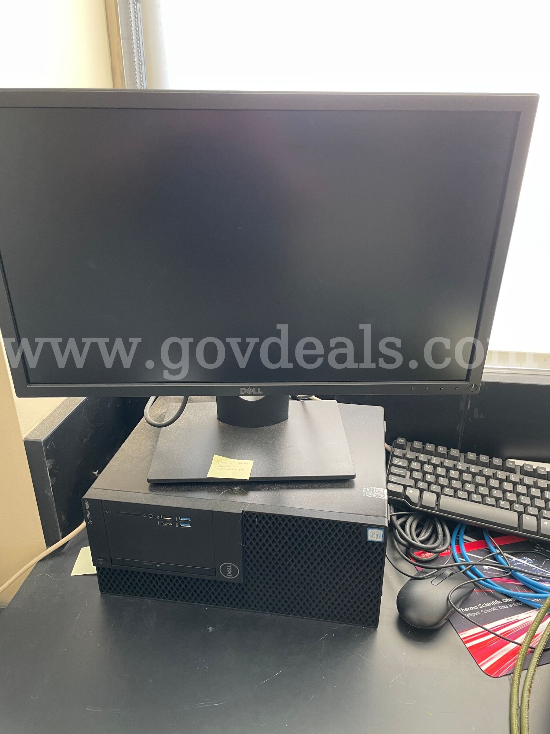Thomas Scientific IC7400 MFC DUO Laboratory Flow Control Unit – Serial IC74DU0323  IC7400 Government Surplus Auction - Photo #6