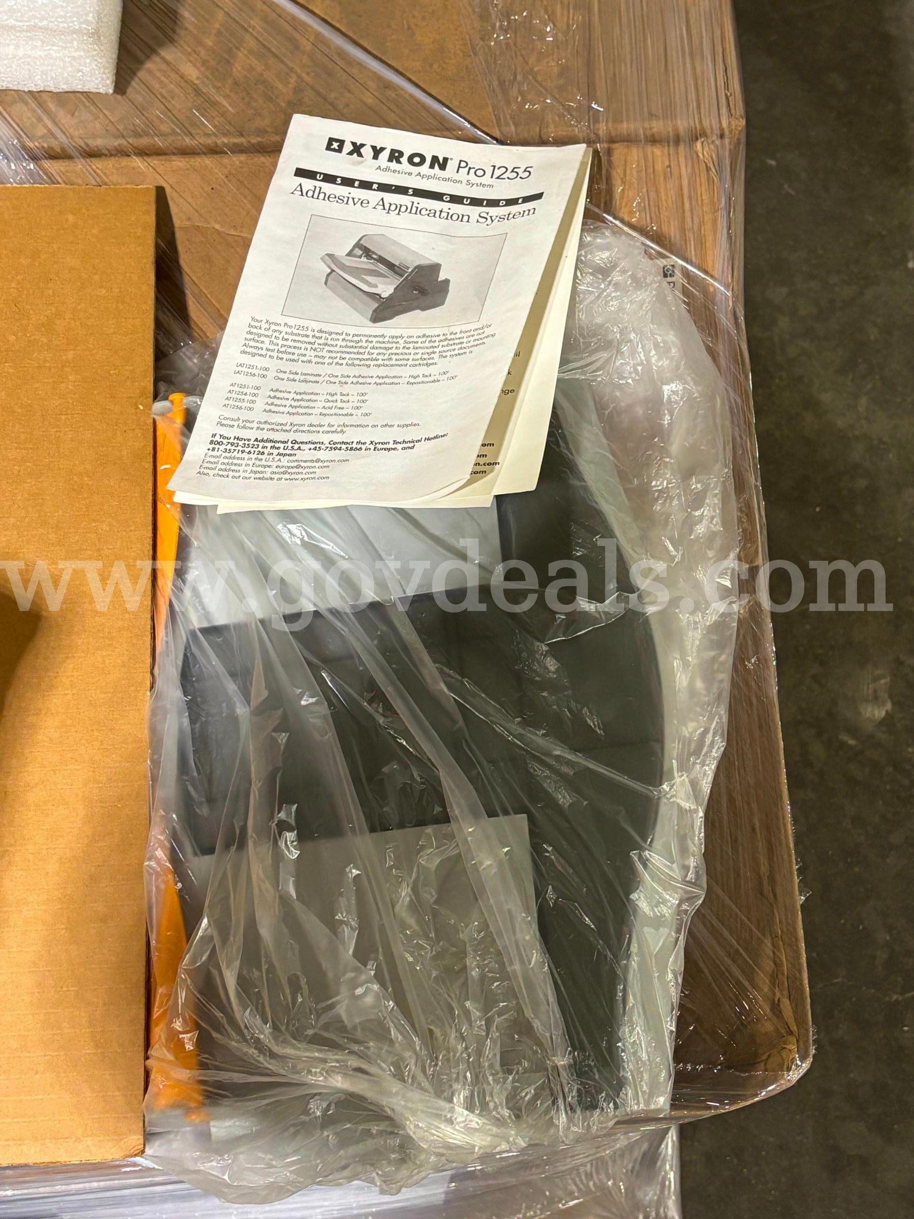 Base for Xyron Pro Laminator 1255  1255 Government Surplus Auction - Photo #2